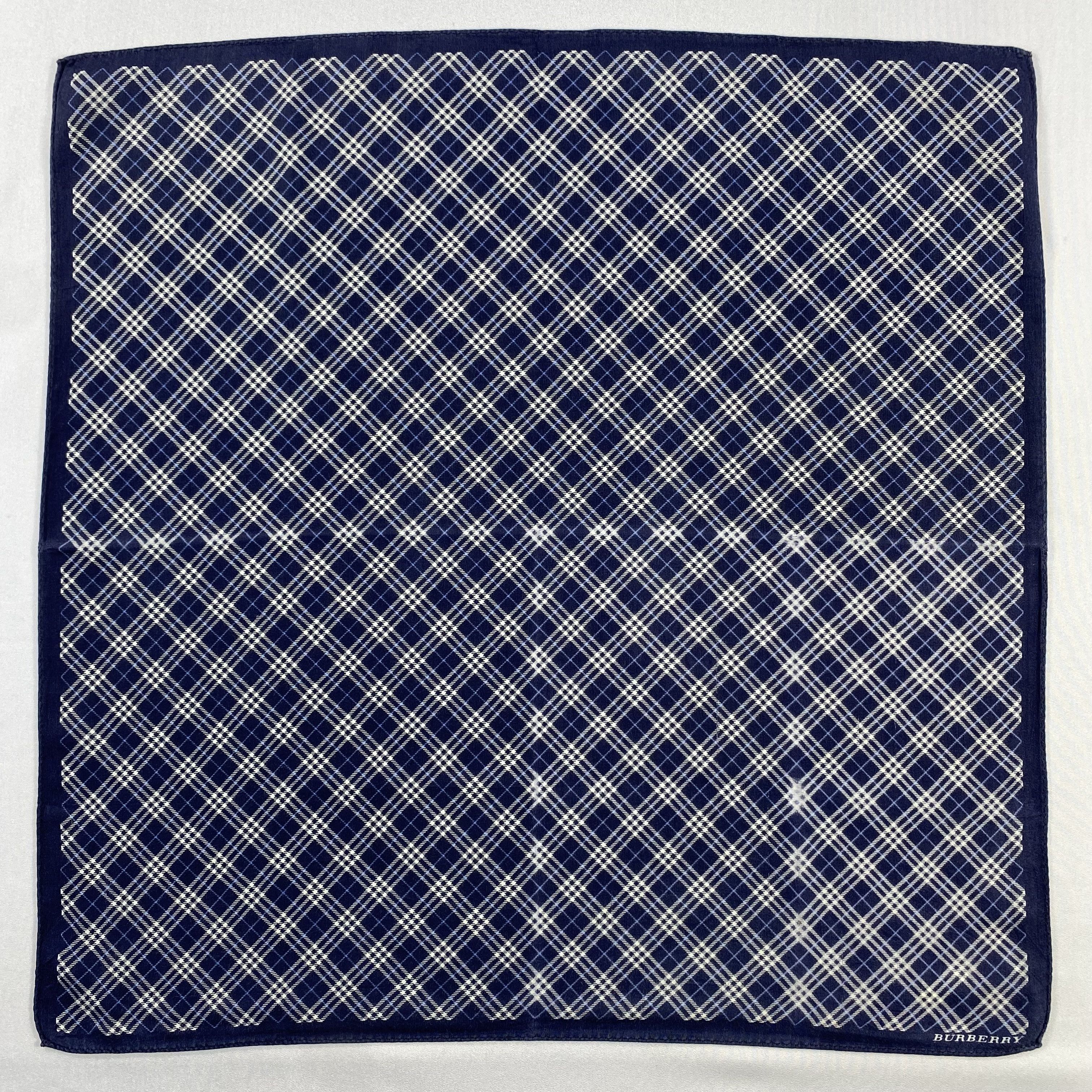 Burberry × Vintage Burberry Handkerchief / Neckerchief / Bandana-P1710 Size ONE SIZE - 1 Thumbnail