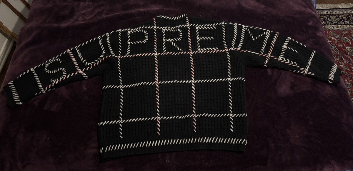 Supreme Supreme Quilt Stitch Sweater Black (SS23) Size US M / EU 48-50 / 2 - 2 Thumbnail