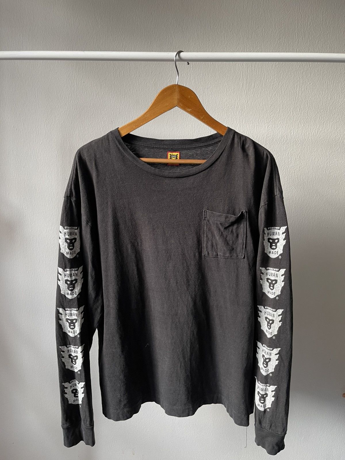 Human Made 2000s Faded Human Made Sleeve Logo A1 Size US L / EU 52-54 / 3 - 2 Thumbnail