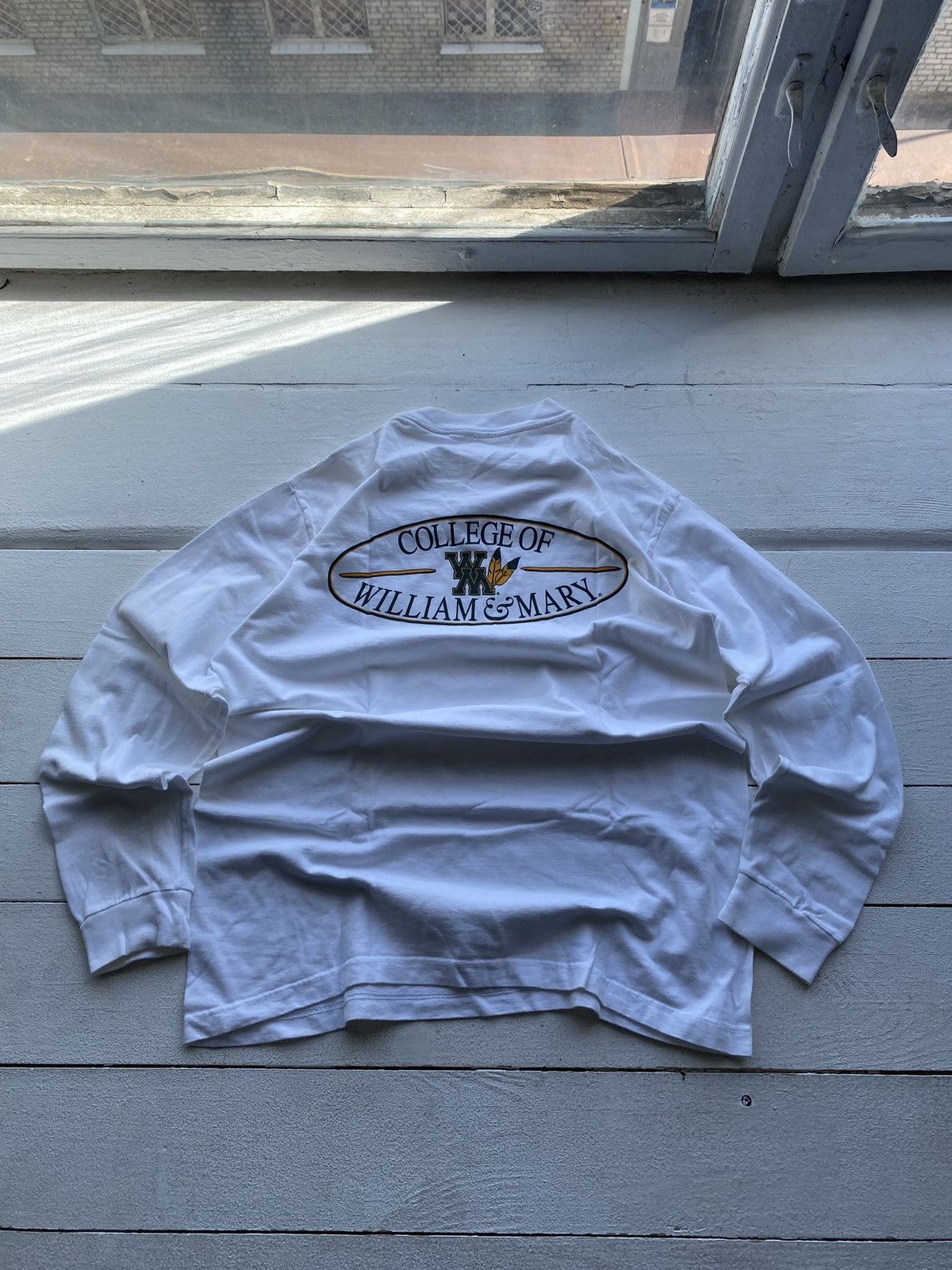 Other 90s College Of William & Mary White Long Sleeve Size US L / EU 52-54 / 3 - 1 Thumbnail
