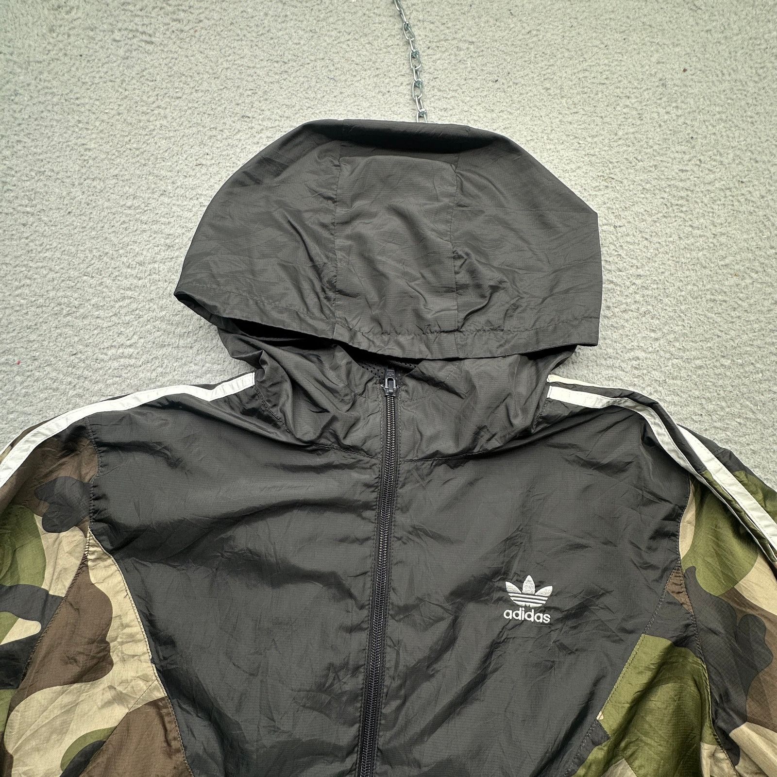 Adidas Adidas Originals Camo Windbreaker Hooded Jacket Large Size US L / EU 52-54 / 3 - 14 Thumbnail
