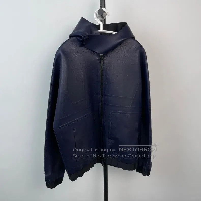 Louis Vuitton Louis Vuitton Dark Blue Hooded Zip Leather Jacket Size US S / EU 44-46 / 1 - 1 Thumbnail