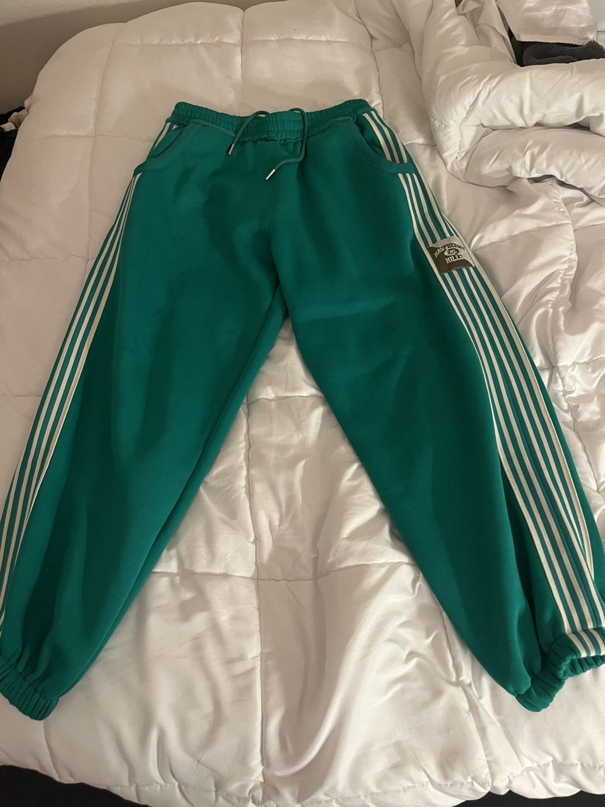 The GV Gallery Green GV sweats Size US 30 / EU 46 - 1 Thumbnail