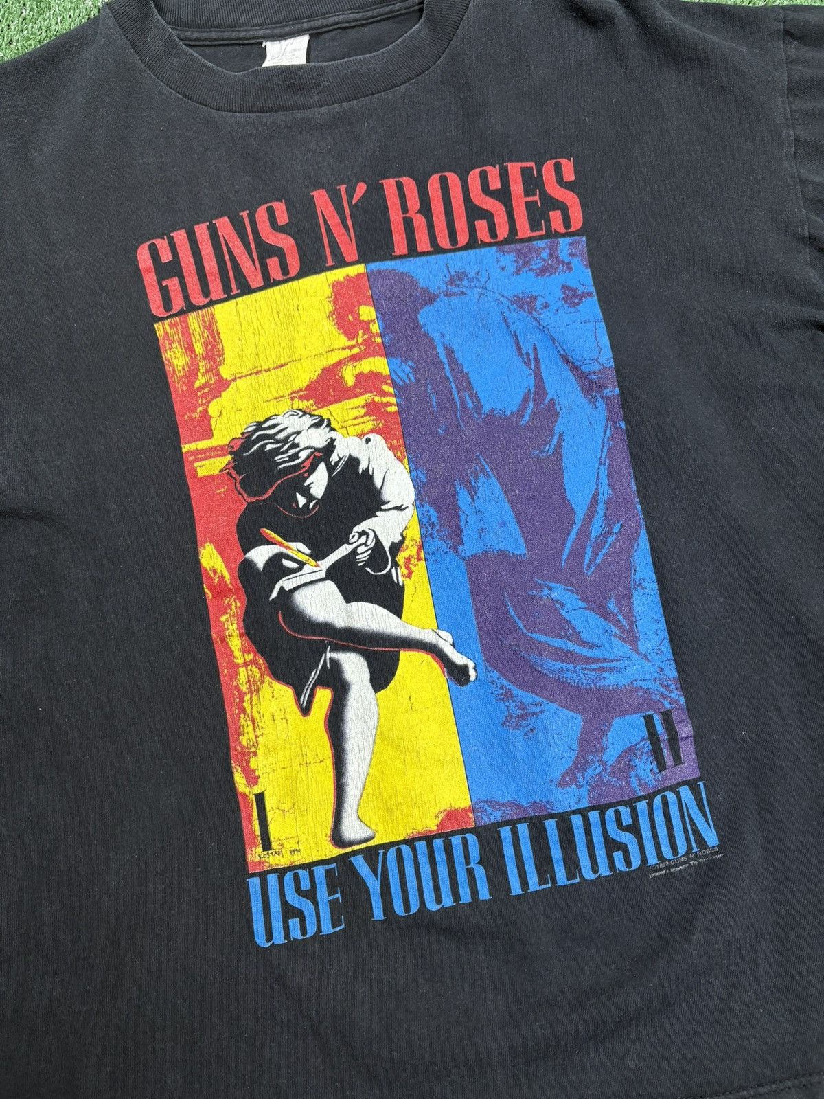 Other Vintage Grail Guns N’ Roses 1992 Use Your Illusion Tour Tee. Size US L / EU 52-54 / 3 - 5 Thumbnail