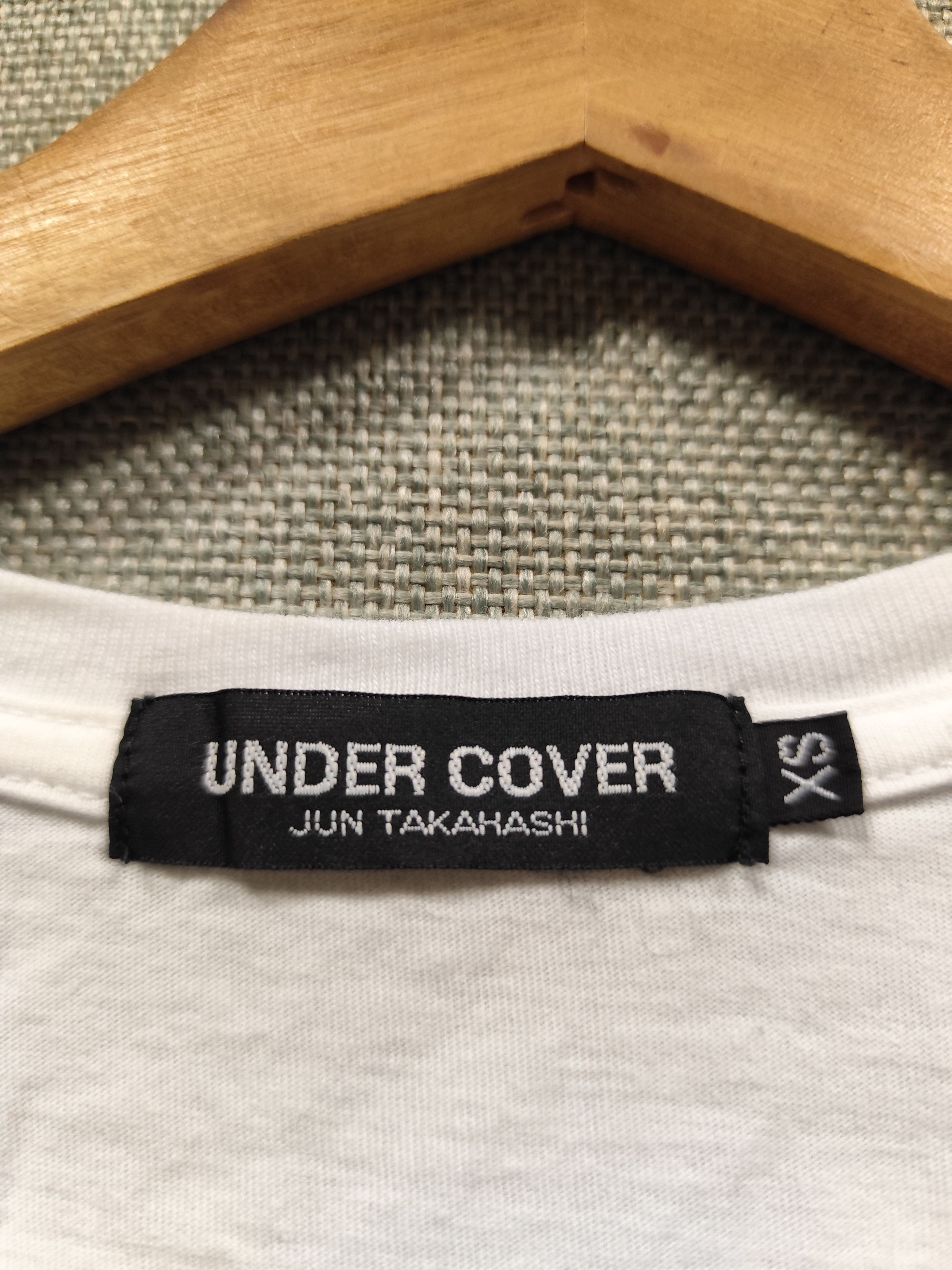 Japanese Brand × Jun Takahashi × Undercover Undercover Gilapple T Shirt Size US XS / EU 42 / 0 - 4 Thumbnail