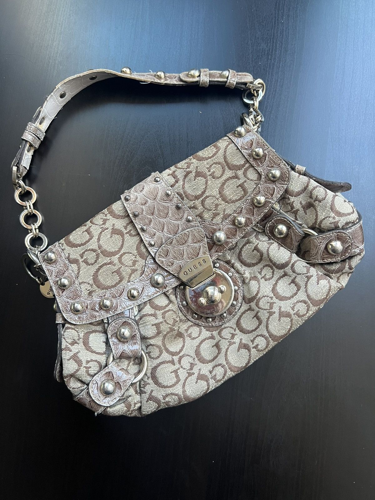 Guess Vintage y2k monogram guess shoulder bag Size ONE SIZE - 1 Thumbnail