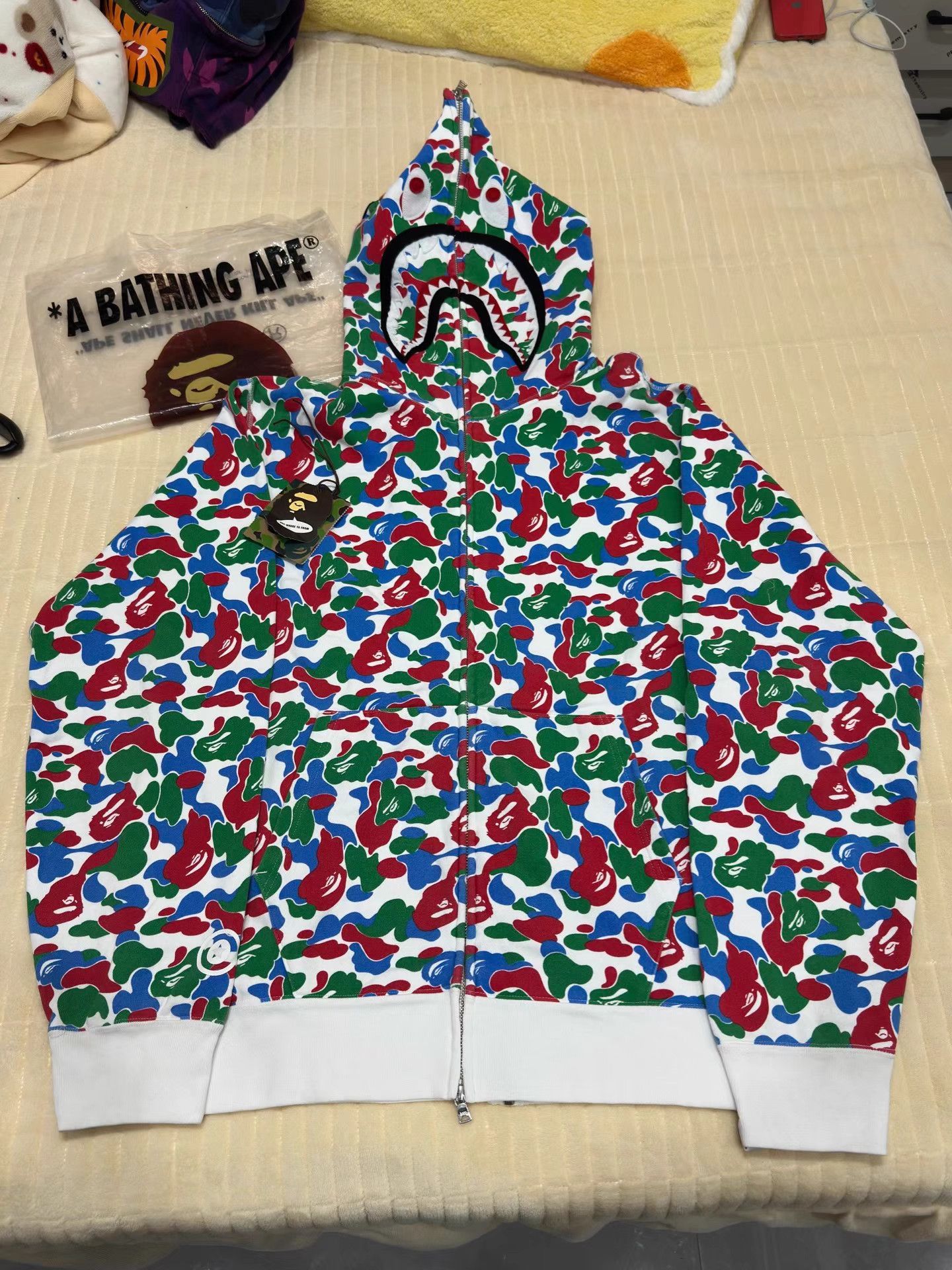 Bape Multi Camo Shark Zip-Up Hoodie Size US XXL / EU 58 / 5 - 1 Thumbnail