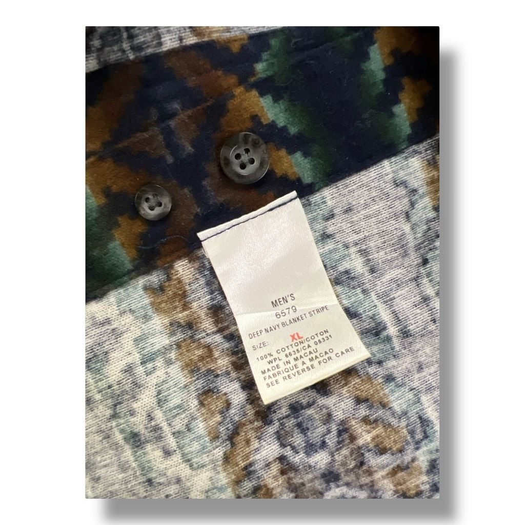 Woolrich Woolen Mills Vintage Woolrich Deep Navy Blanket Stripe Aztec Western Flannel Button Front Size Extra Large Size US XL / EU 56 / 4 - 6 Thumbnail