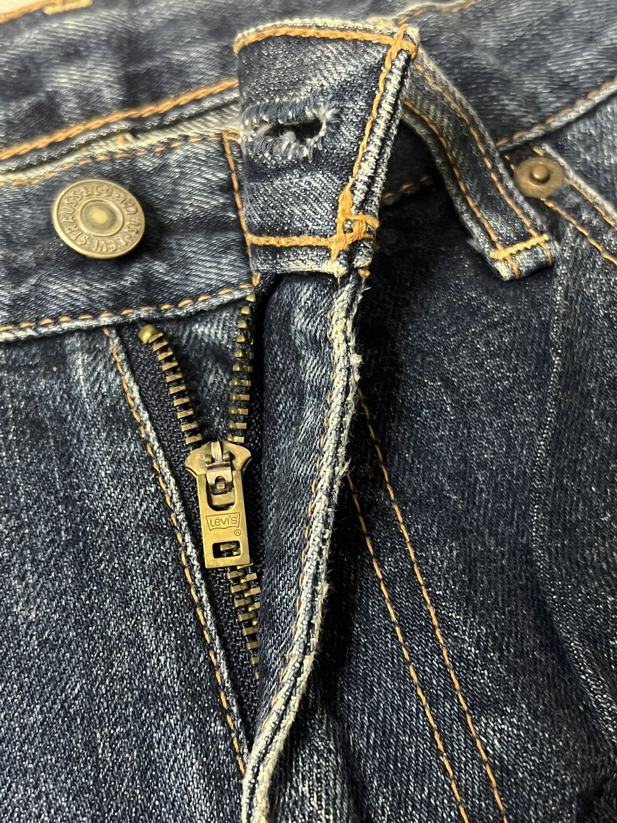Levi's Vintage Levis 542 Distressed Denim Size US 32 / EU 48 - 4 Thumbnail