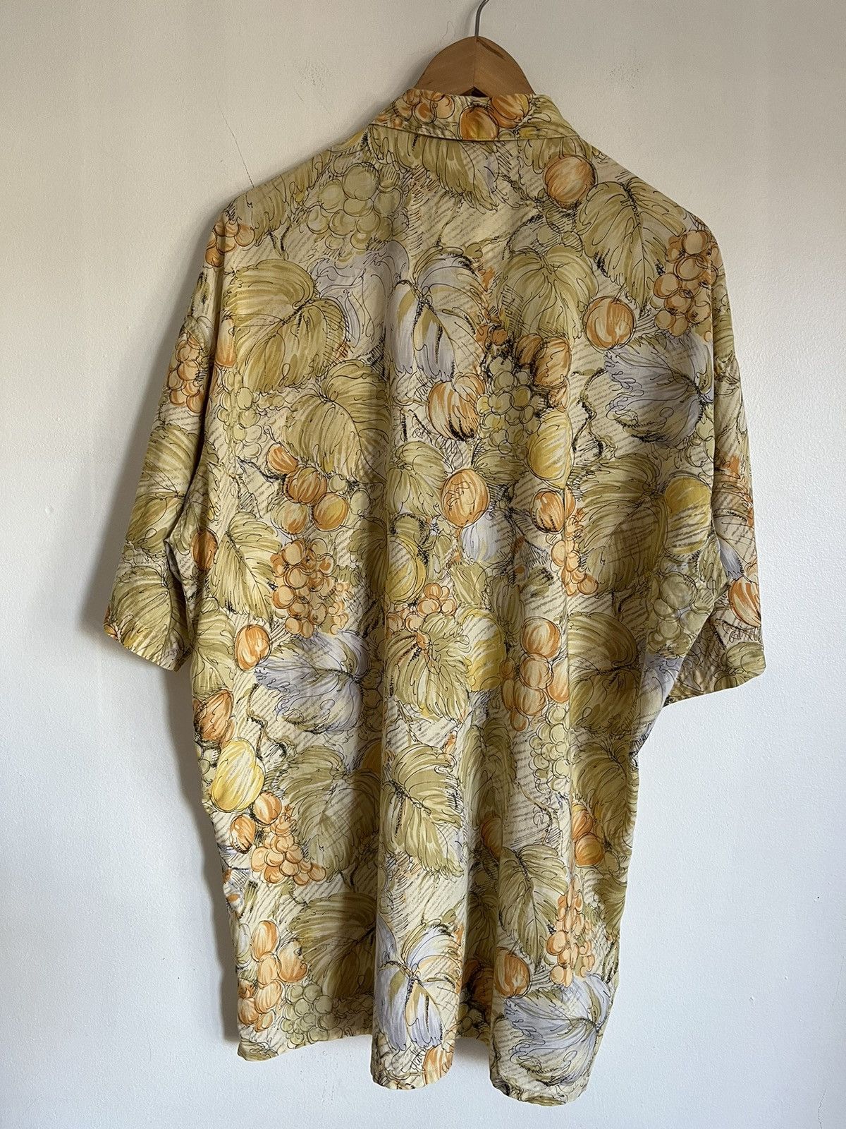Japanese Brand × Vintage Silky Hawaiian Fruit Floral Button Up Shirt Cotton Korea Size US L / EU 52-54 / 3 - 5 Thumbnail