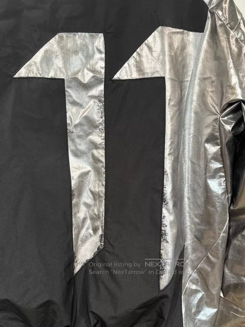 Boris Bidjan Saberi Boris Bidjan Saberi Reversible silver coated jacket with b Size US M / EU 48-50 / 2 - 9 Thumbnail