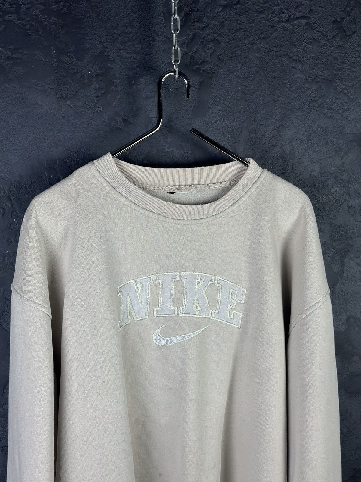 Nike × Vintage Mens Vintage Nike Sweatshirt Big Logo y2k Size L-XL Size US L / EU 52-54 / 3 - 2 Thumbnail