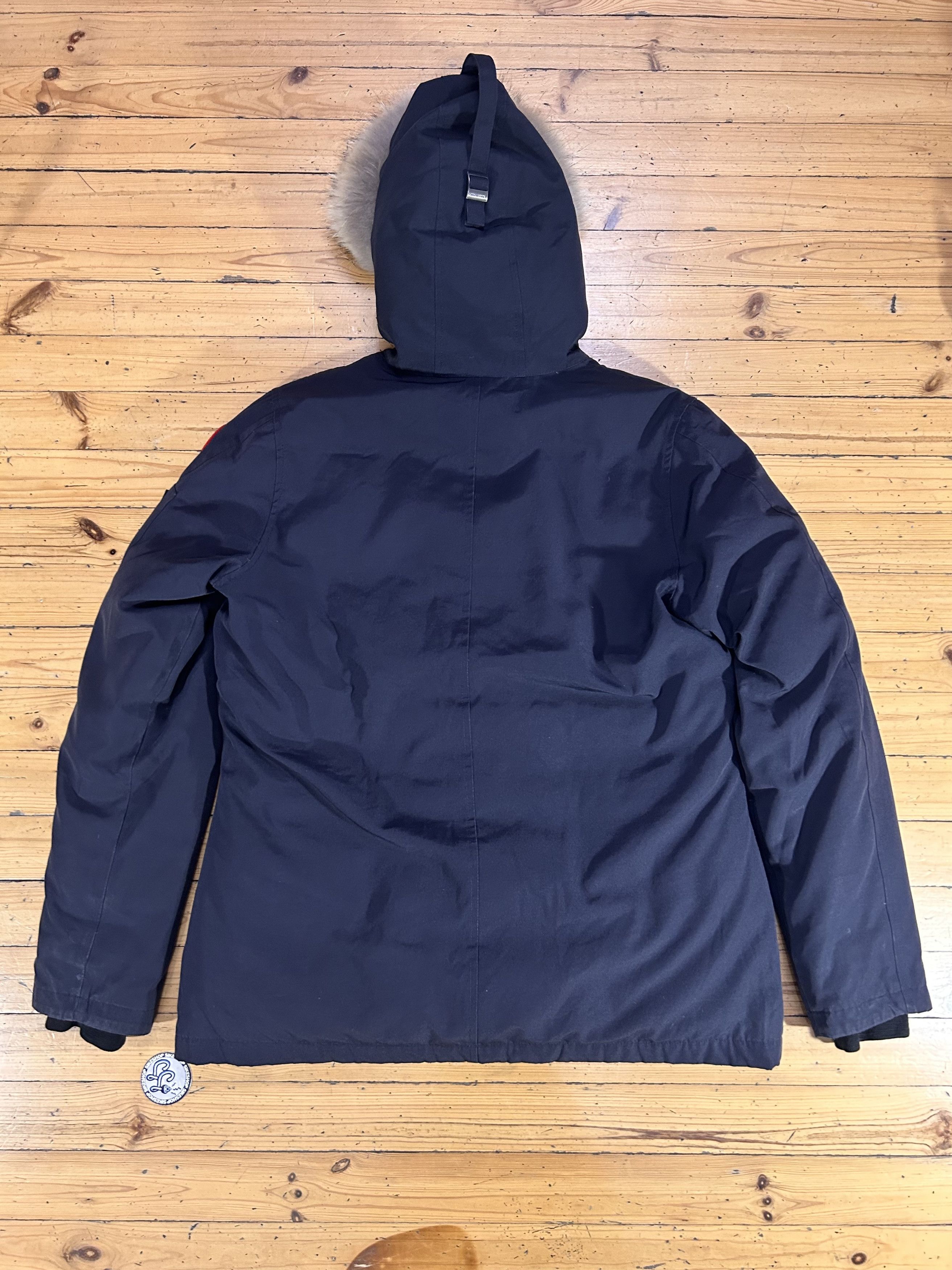 Canada Goose Canada Goose Montebello navy blue puffer with coyote fur Size XL / US 12-14 / IT 48-50 - 5 Thumbnail