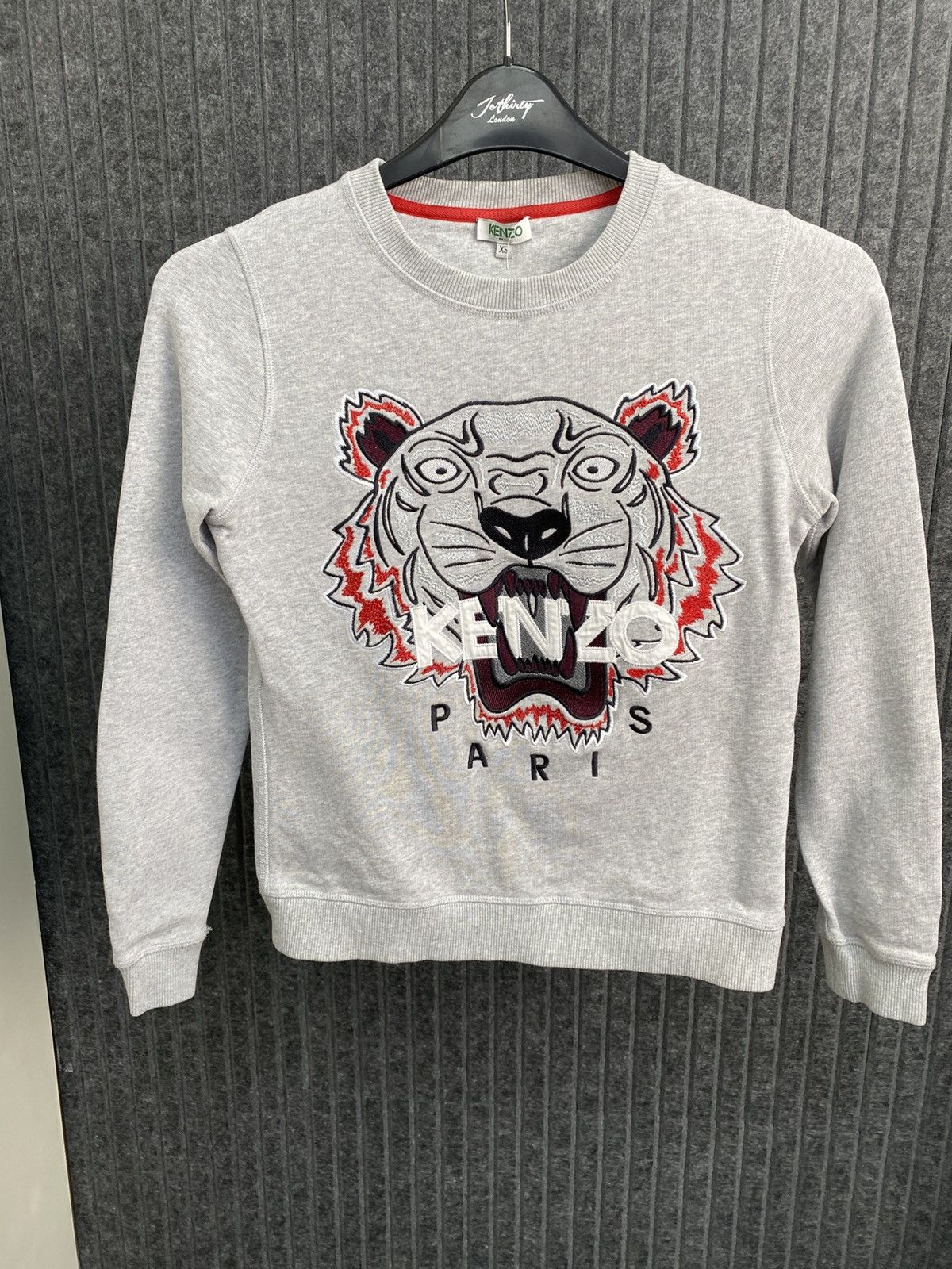 Kenzo Vintage Kenzo Embroidered Tiger Logo women’s sweatshirt Size XS / US 0-2 / IT 36-38 - 1 Thumbnail