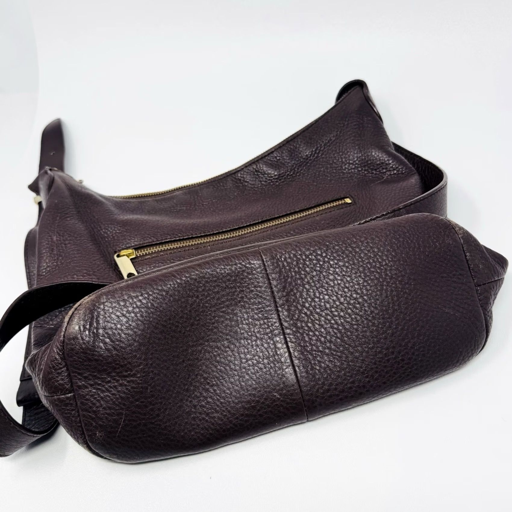 Talbots Talbots Leather Shoulder Bag Womens Medium Brown Classic Purse Zip Hobo Shoulder Bag Fashion Accessories Size ONE SIZE - 4 Thumbnail