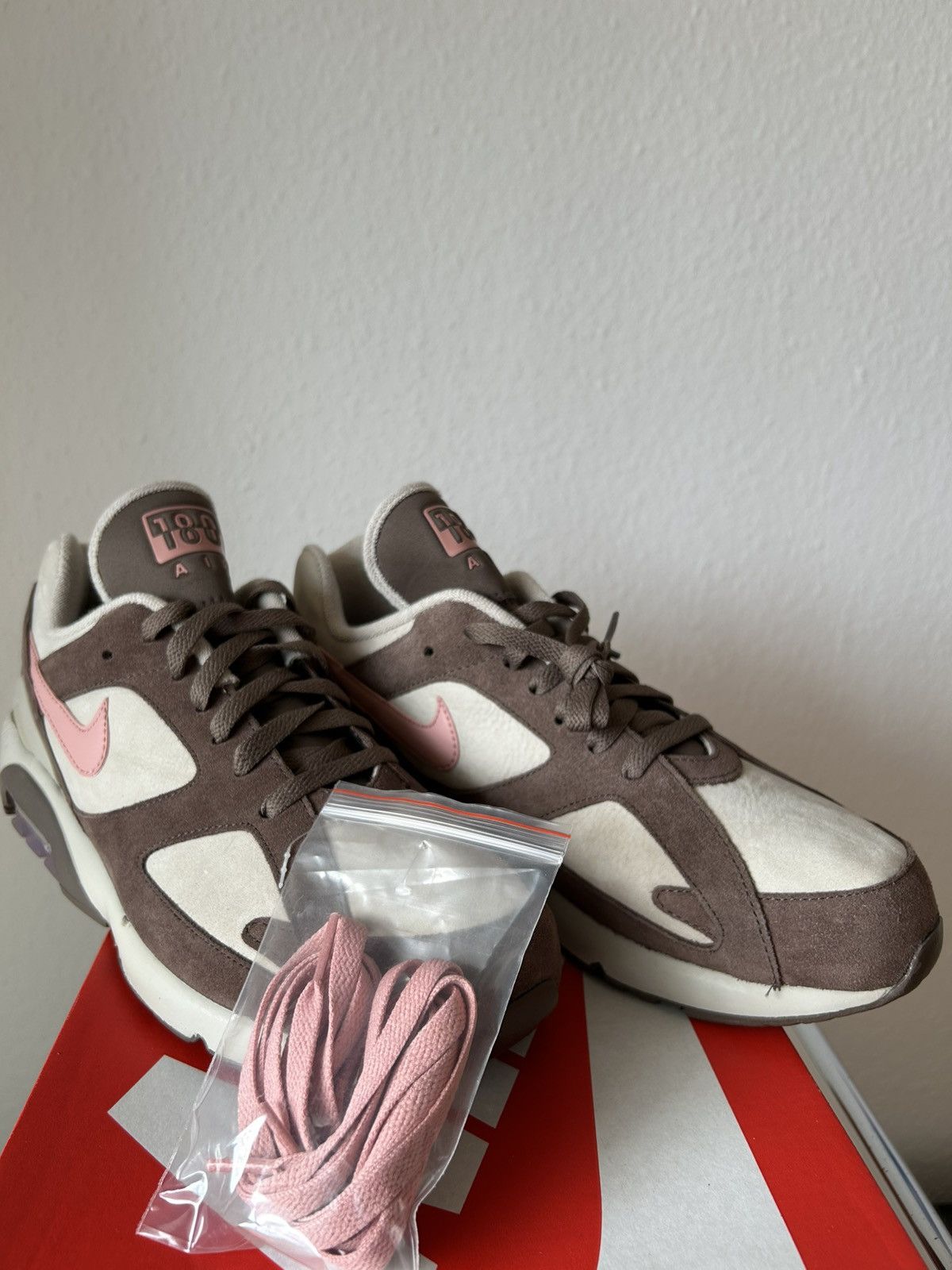 Nike Nike Air Max 180 Bacon Size US 11.5 / EU 44-45 - 1 Thumbnail