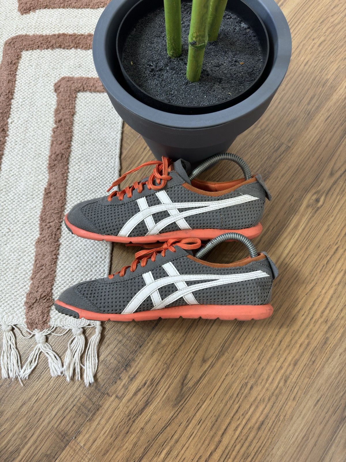 Asics ASICS ONITSUKA TIGER ORANGE SNEAKERS Size US 4 / IT 34 - 5 Thumbnail