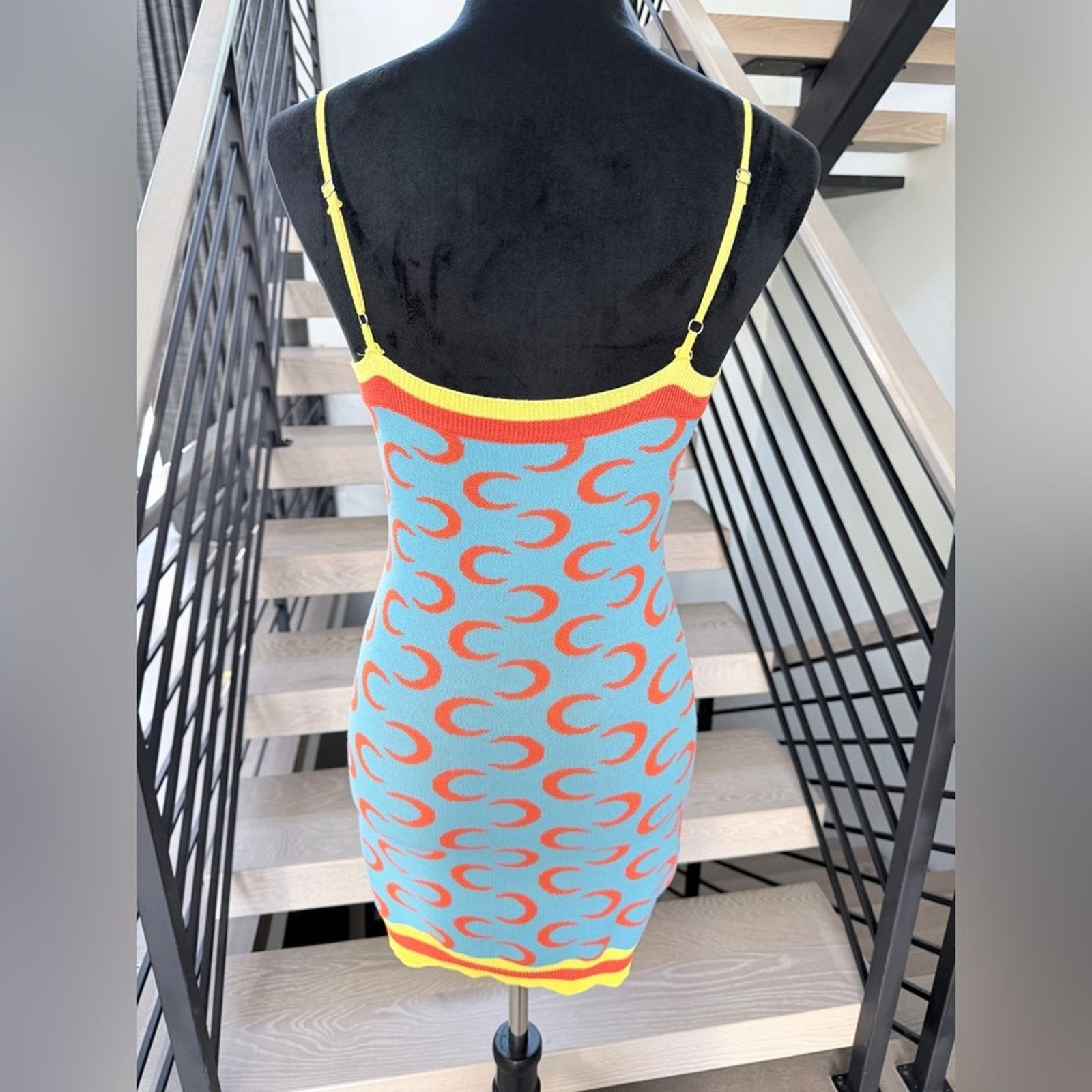 Other New Vibrant Blue and Orange Patterned Dress size S Size S / US 4 / IT 40 - 6 Thumbnail