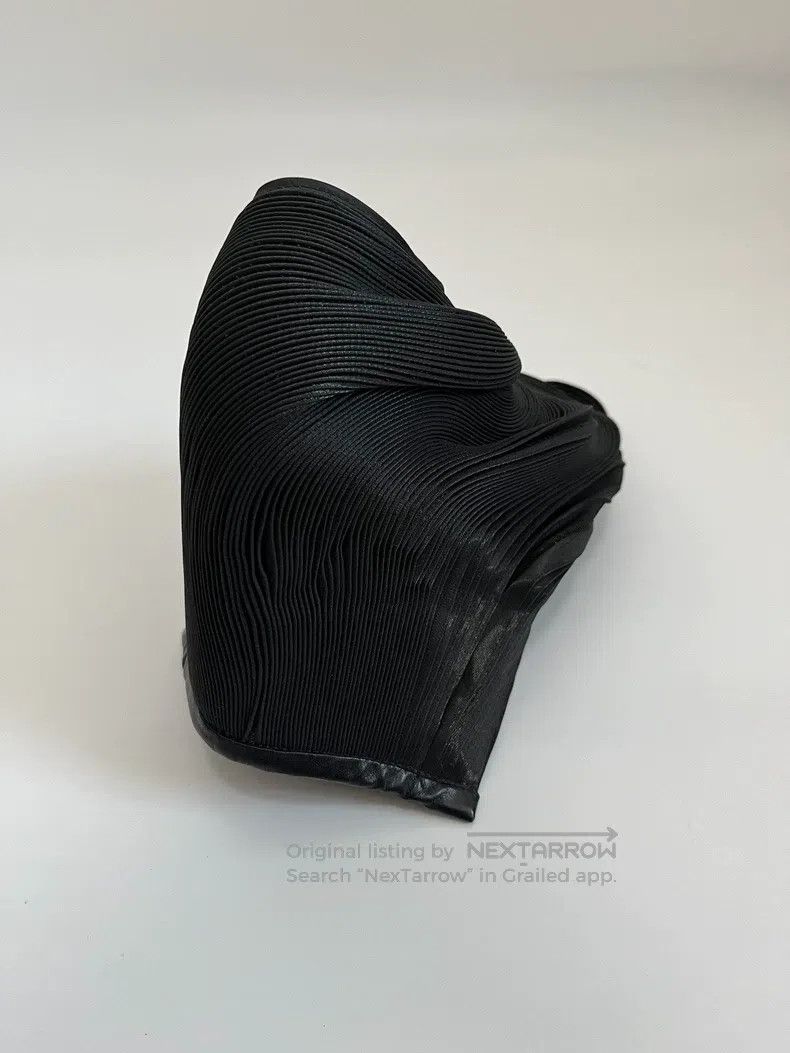 Issey Miyake Issey Miyake Alien Hat Black Size ONE SIZE - 8 Thumbnail