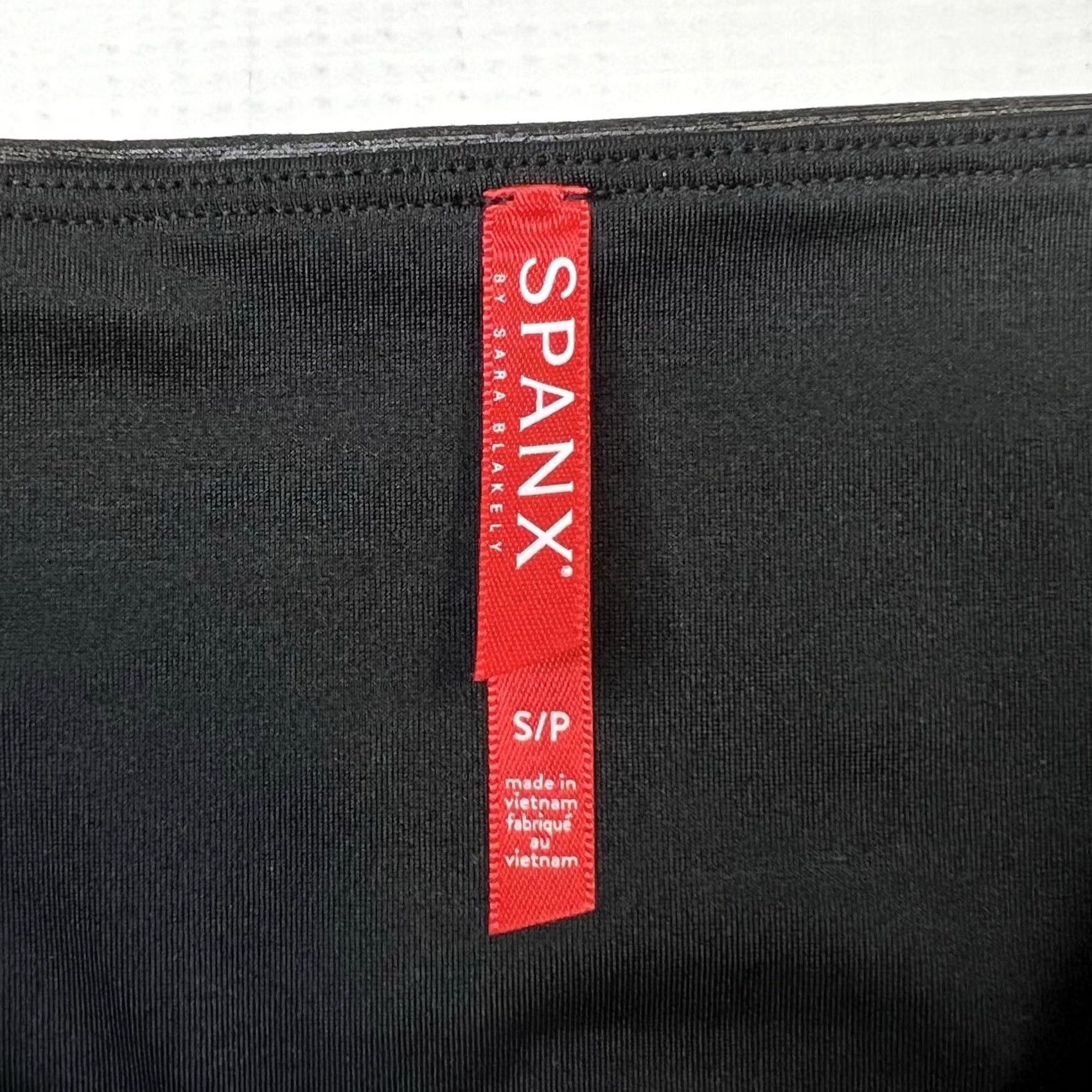 Spanx SPANX Faux Leather Leggings Women's Black Shiny Coated Compression Shaping Small Size 28" / US 6 / IT 42 - 7 Thumbnail