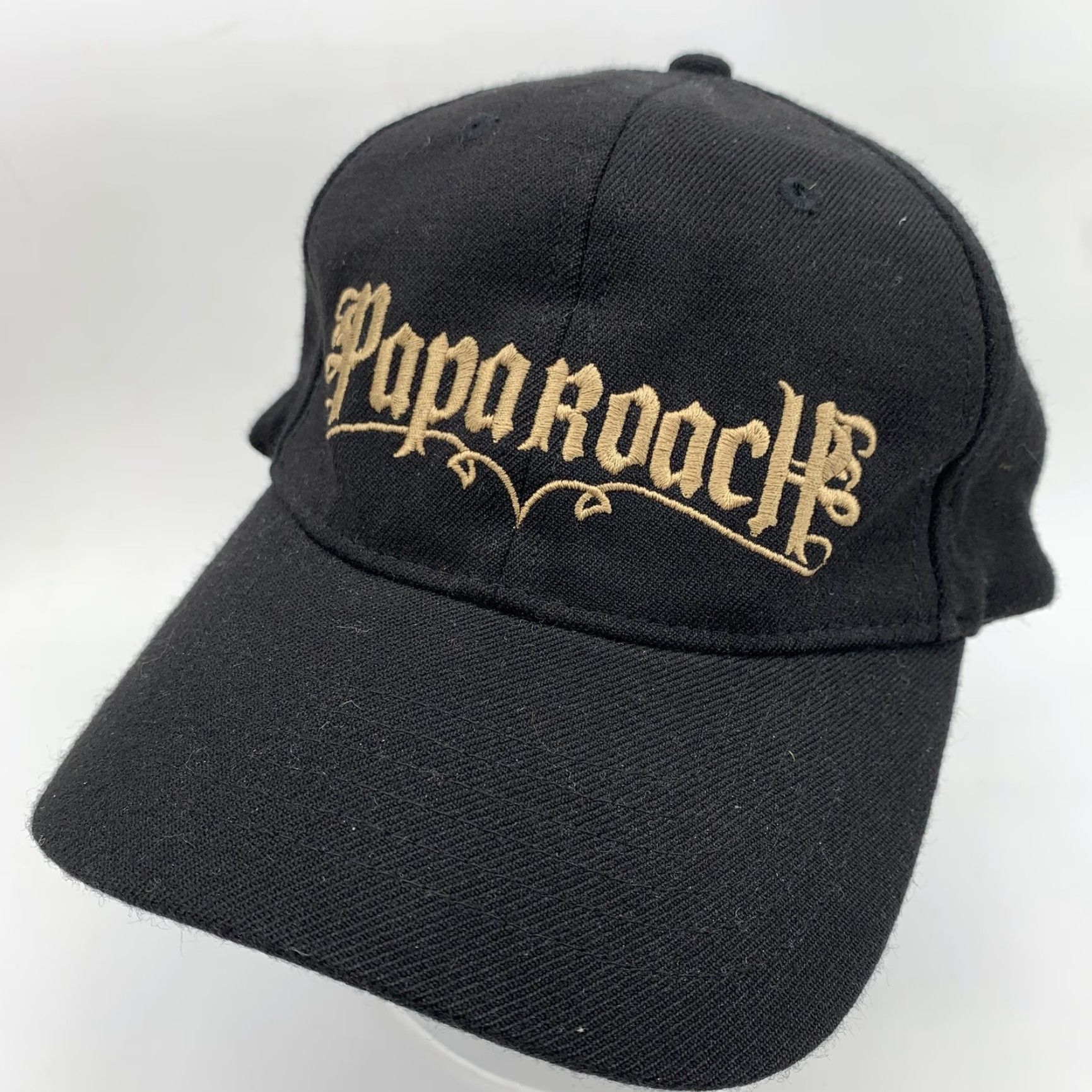 Vintage Papa Roach Hat Cap Fitted Mens Medium Black Chaser Merch Band Logo Music Rock Wool Polyester Baseball Cap 6-Panel S/M Casual Size ONE SIZE - 2 Thumbnail