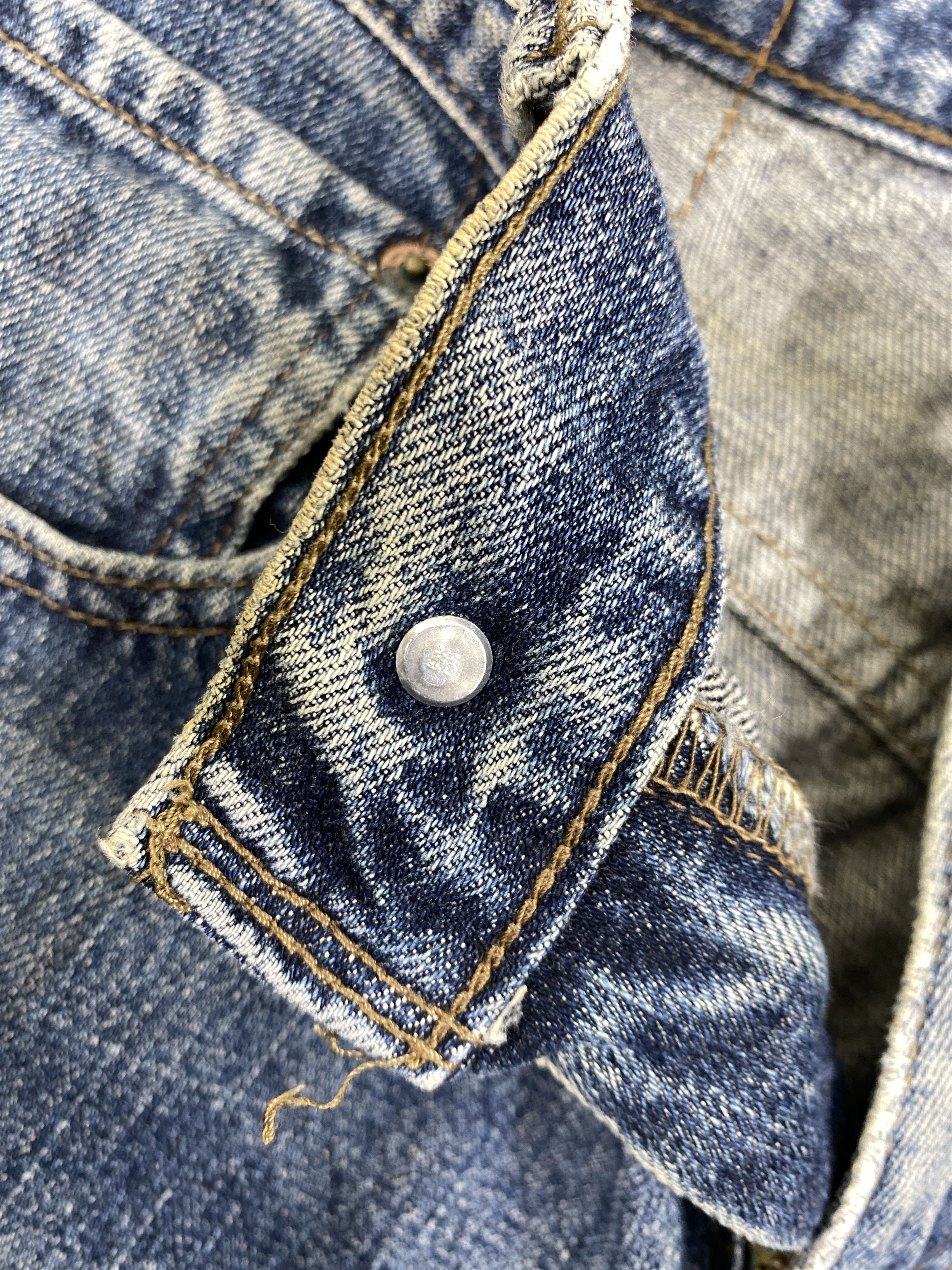 Levi's Blue Vintage Levi's 534 Distressed Denim 30x31 -JN217 Size US 30 / EU 46 - 7 Thumbnail