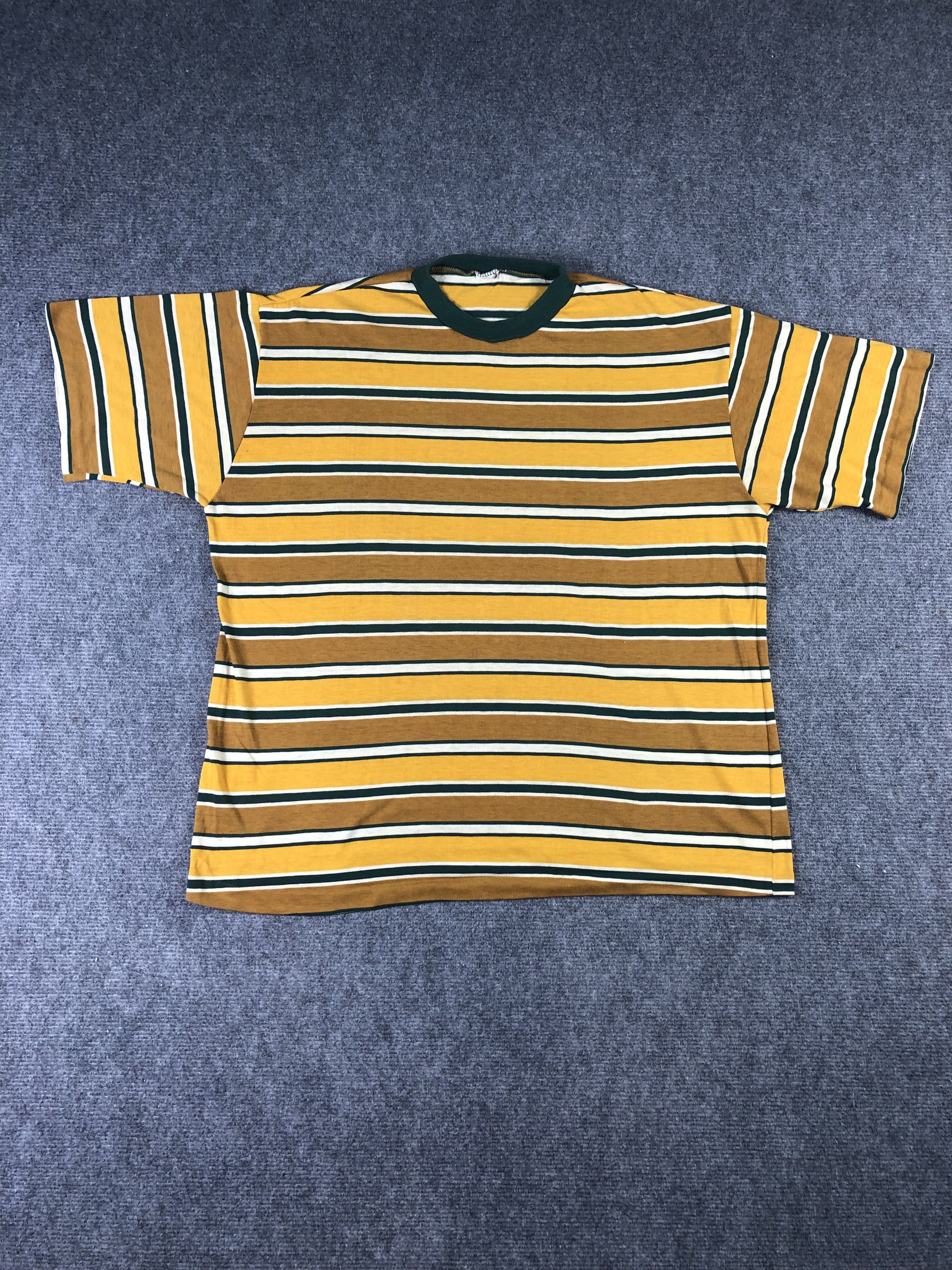 Vintage Vintage Stripe Tshirt Size US L / EU 52-54 / 3 - 1 Thumbnail