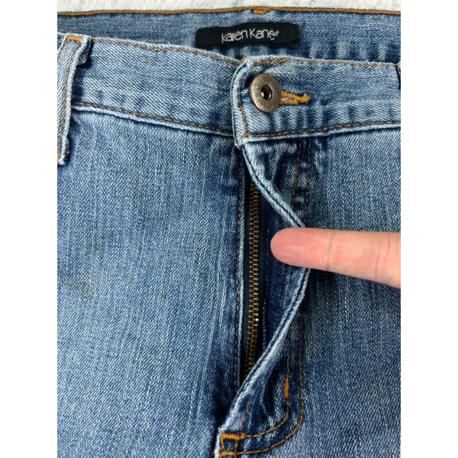 Vintage Karen Kane Jeans Womens 12 Blue Floral Denim Flared Mid Rise 30x31 Distressed Regular Fit Size 34" / US 12 / IT 48 - 5 Thumbnail
