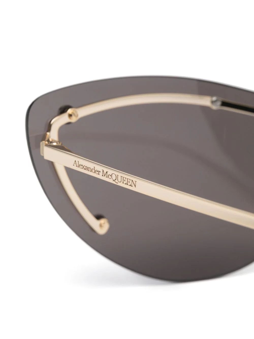 Alexander McQueen o1s22i1n1024 Size: OS / Spike Studs Cat-Eye Sunglasses Size ONE SIZE - 3 Thumbnail