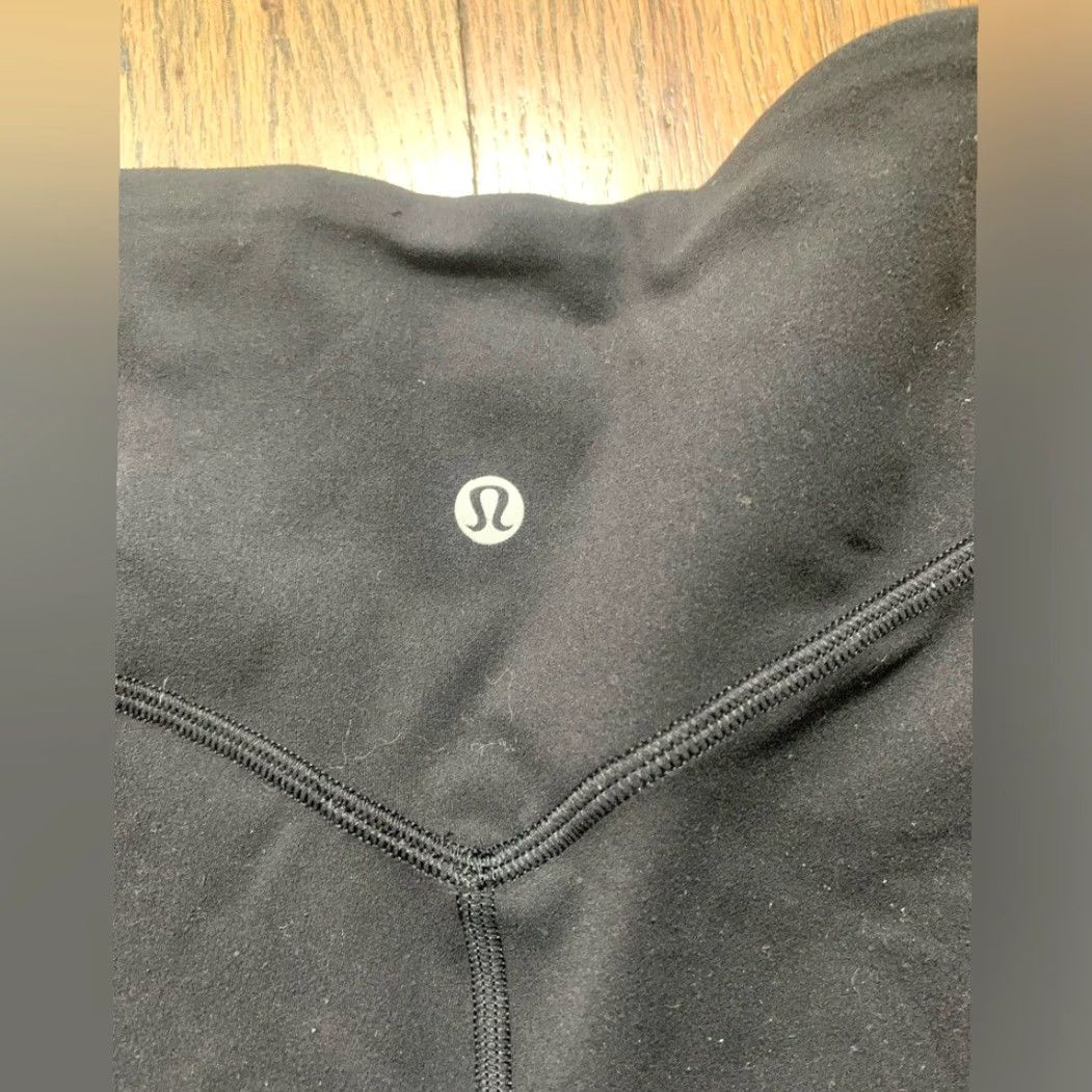 Vintage lululemon athletica Black align jogger crop 4 Pants Women Regular Size 4 Track Pants Size 27" / US 4 / IT 40 - 7 Thumbnail