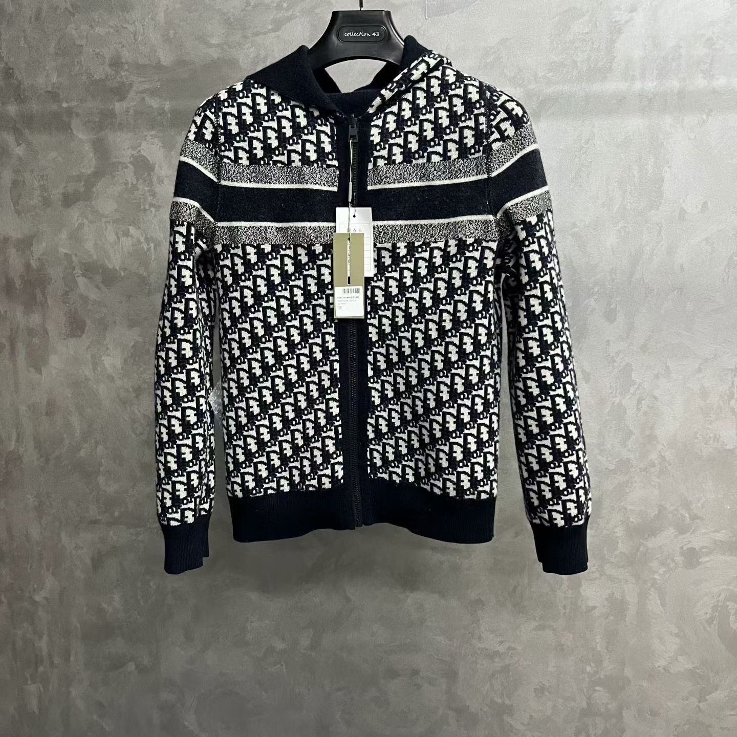 Dior Dior Printed Blue Hoodie s Men Size US S / EU 44-46 / 1 - 1 Thumbnail