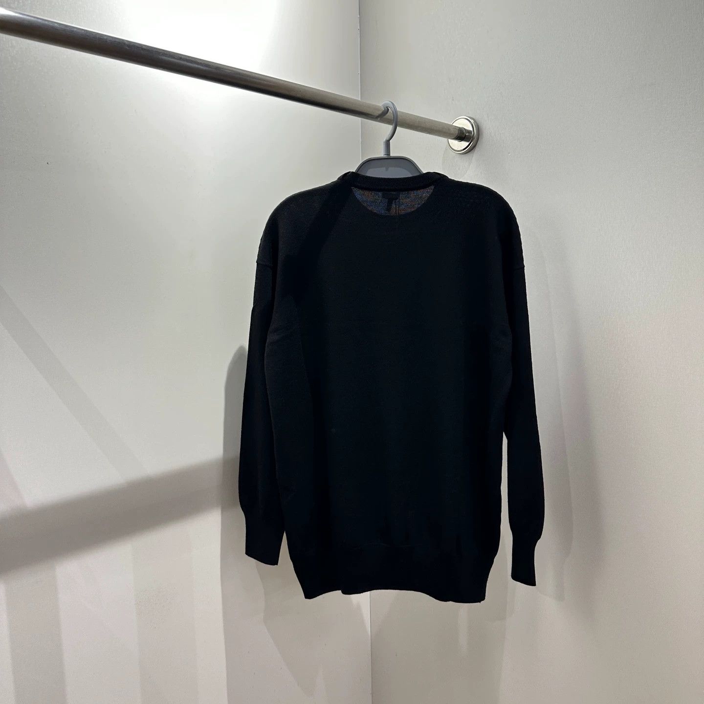 Loewe Loewe may505 leather patch Logo wool sweater XS Size US XS / EU 42 / 0 - 2 Thumbnail