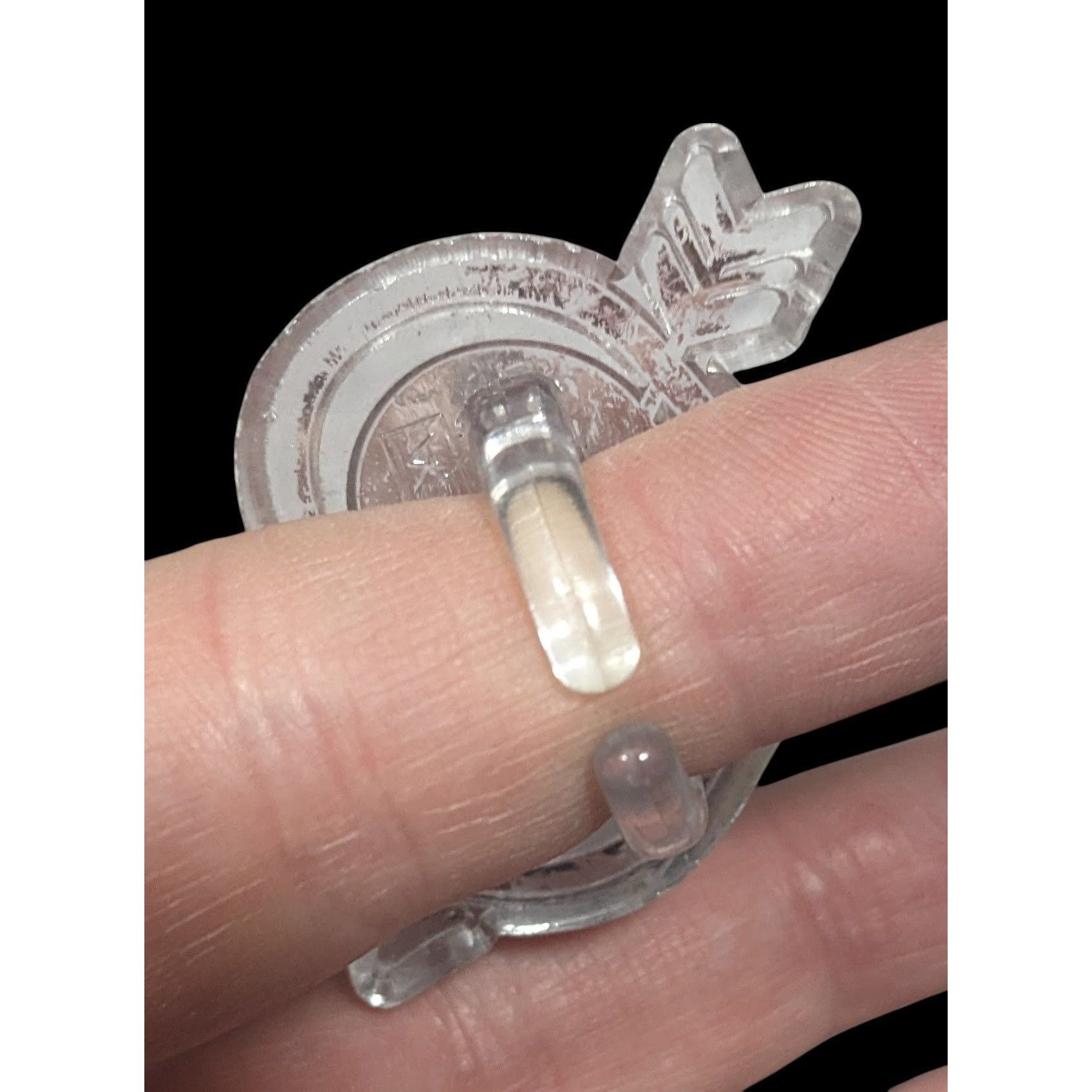 Other Metallic Valentine Heart And Arrow Clear Plastic Metallic Re Size ONE SIZE - 3 Thumbnail