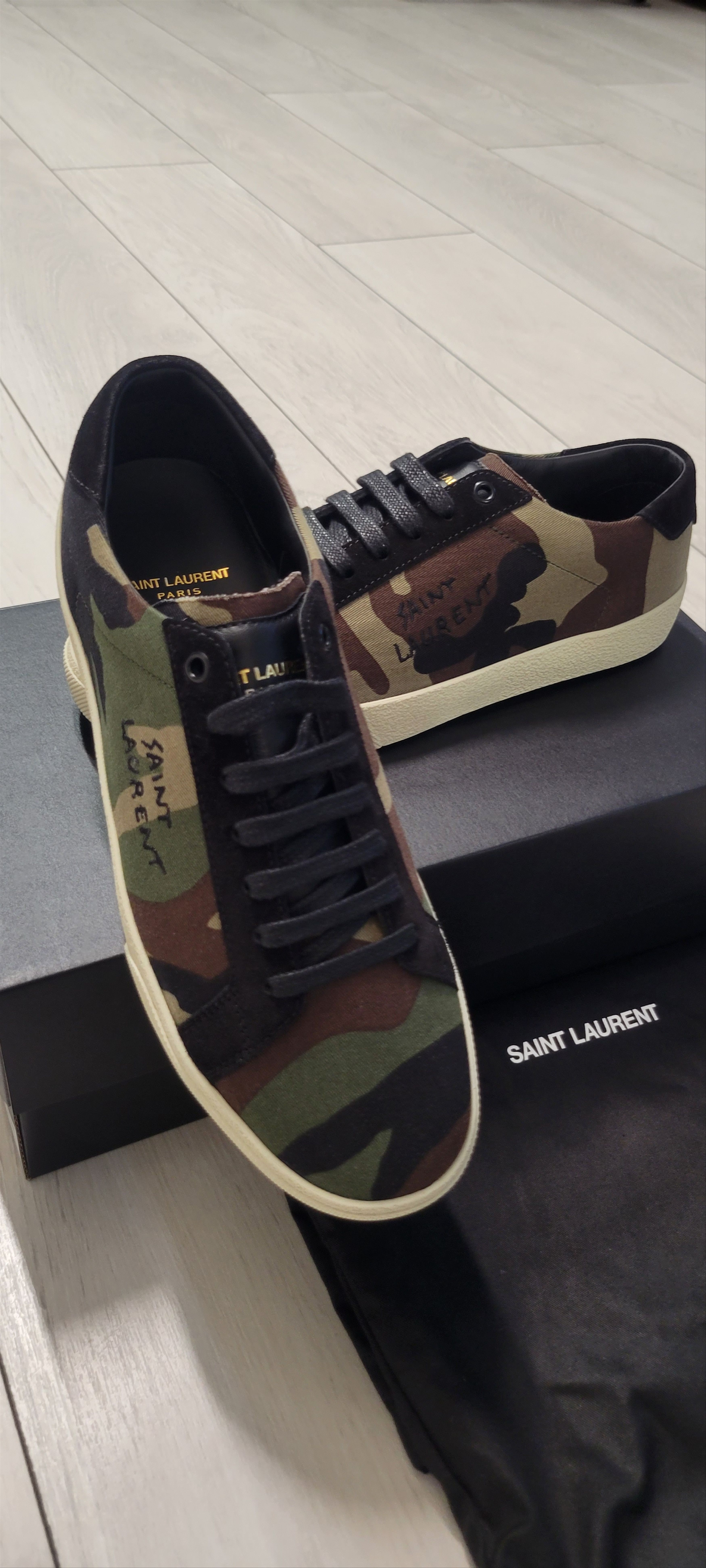 Canvas Camouflage Sneakers