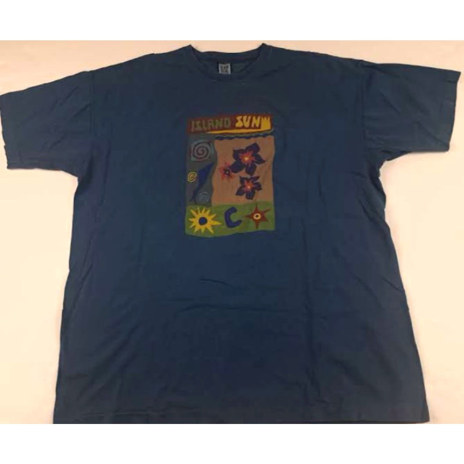 Gap Gap USA Made Rare Island Sun Summer Print XL Single Stitch T-Shirt Size US XL / EU 56 / 4 - 4 Thumbnail