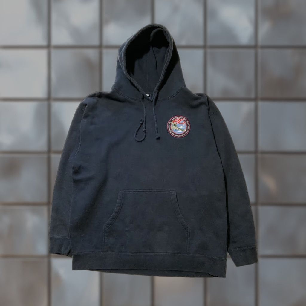 Vintage VINTAGE Eric Clapton 2006/07 World Tour Official Merch Navy Blue Pullover Hoodie XL Mens Size US XL / EU 56 / 4 - 1 Thumbnail