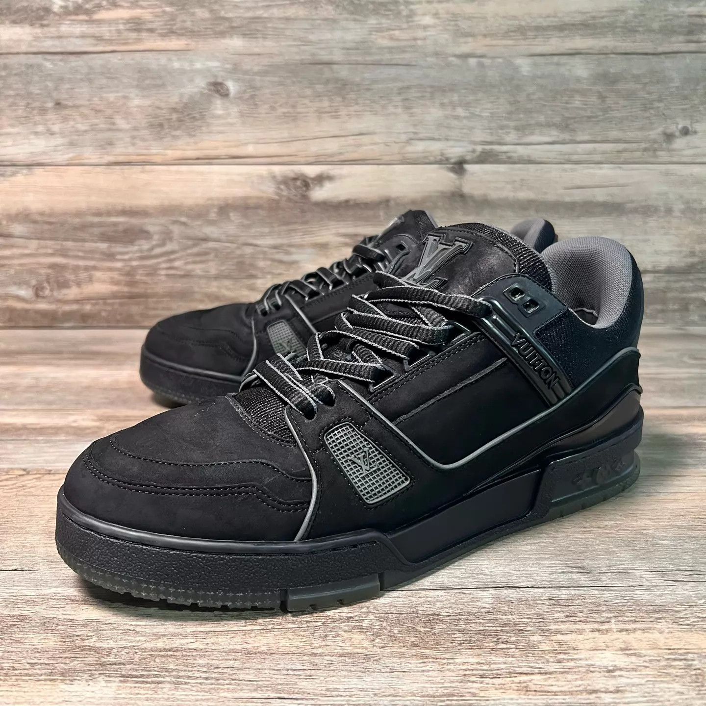 Louis Vuitton Louis Vuitton Black Trainer UK7 (41) 97 New No Box Size US 8 / EU 41 - 1 Thumbnail
