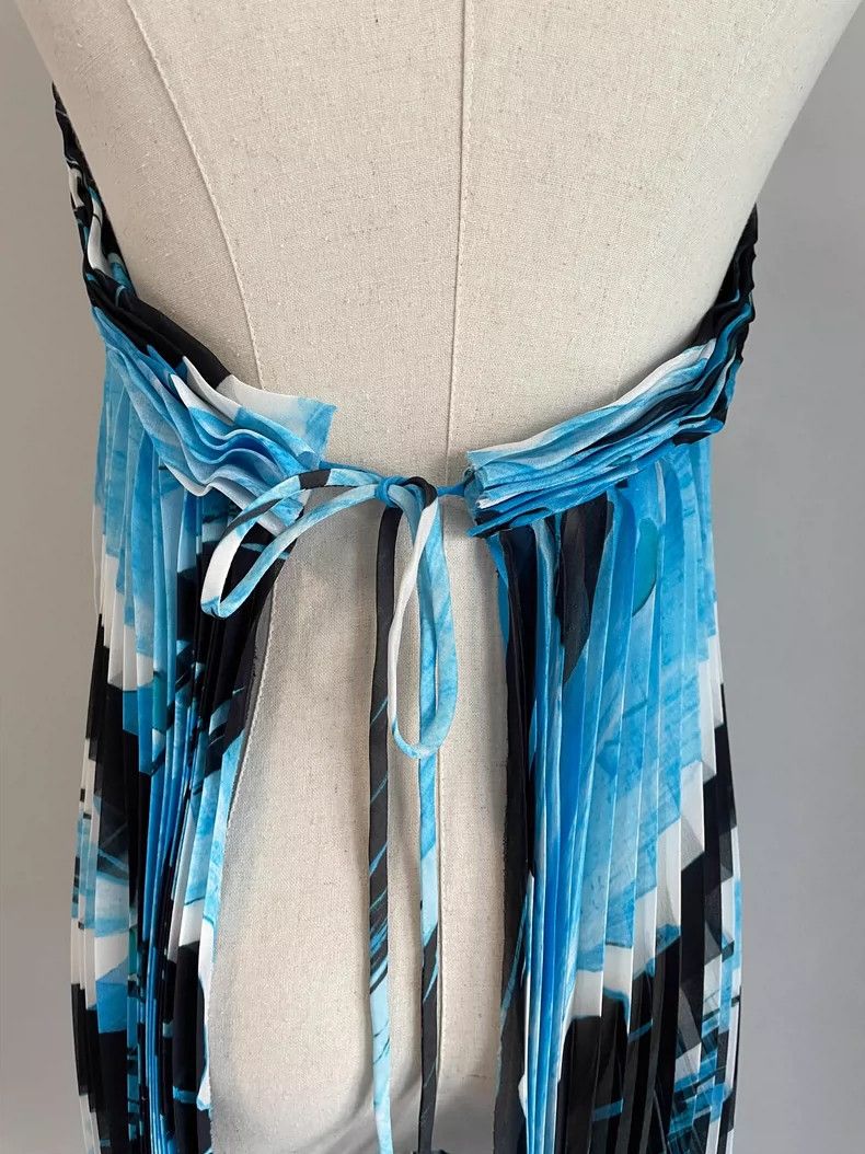 Issey Miyake Issey Miyake size:2 Blue and black printed dress Size S / US 4 / IT 40 - 7 Thumbnail