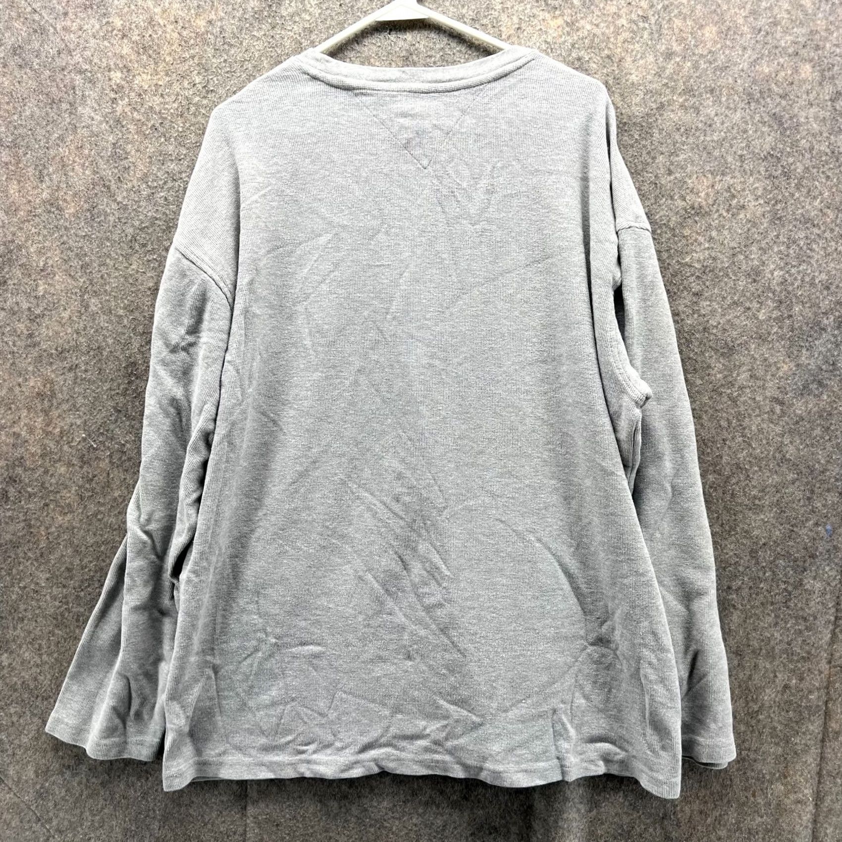 Tommy Hilfiger VINTAGE Tommy Hilfiger Sweater Men XXL Adult Gray Crewneck Pullover Fleece 90s Size US XXL / EU 58 / 5 - 3 Thumbnail
