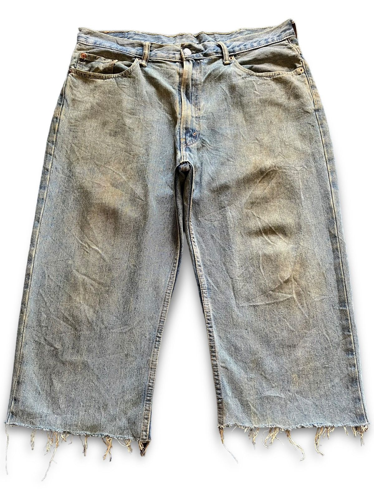 image of Distressed Denim x Levis Vintage Levis 550 Mud Wash Distress Baggy Jean Shorts Jorts in Blue (Size 