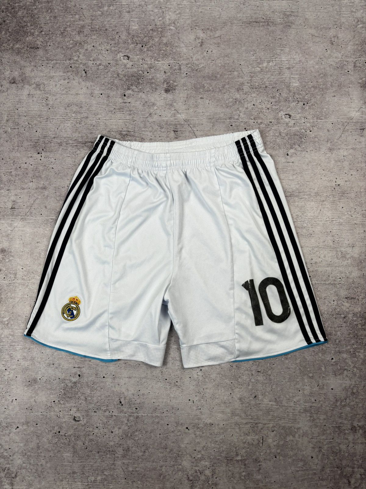 Adidas × Vintage Adidas x Real Madrid vintage shorts size M Size US 32 / EU 48 - 1 Thumbnail