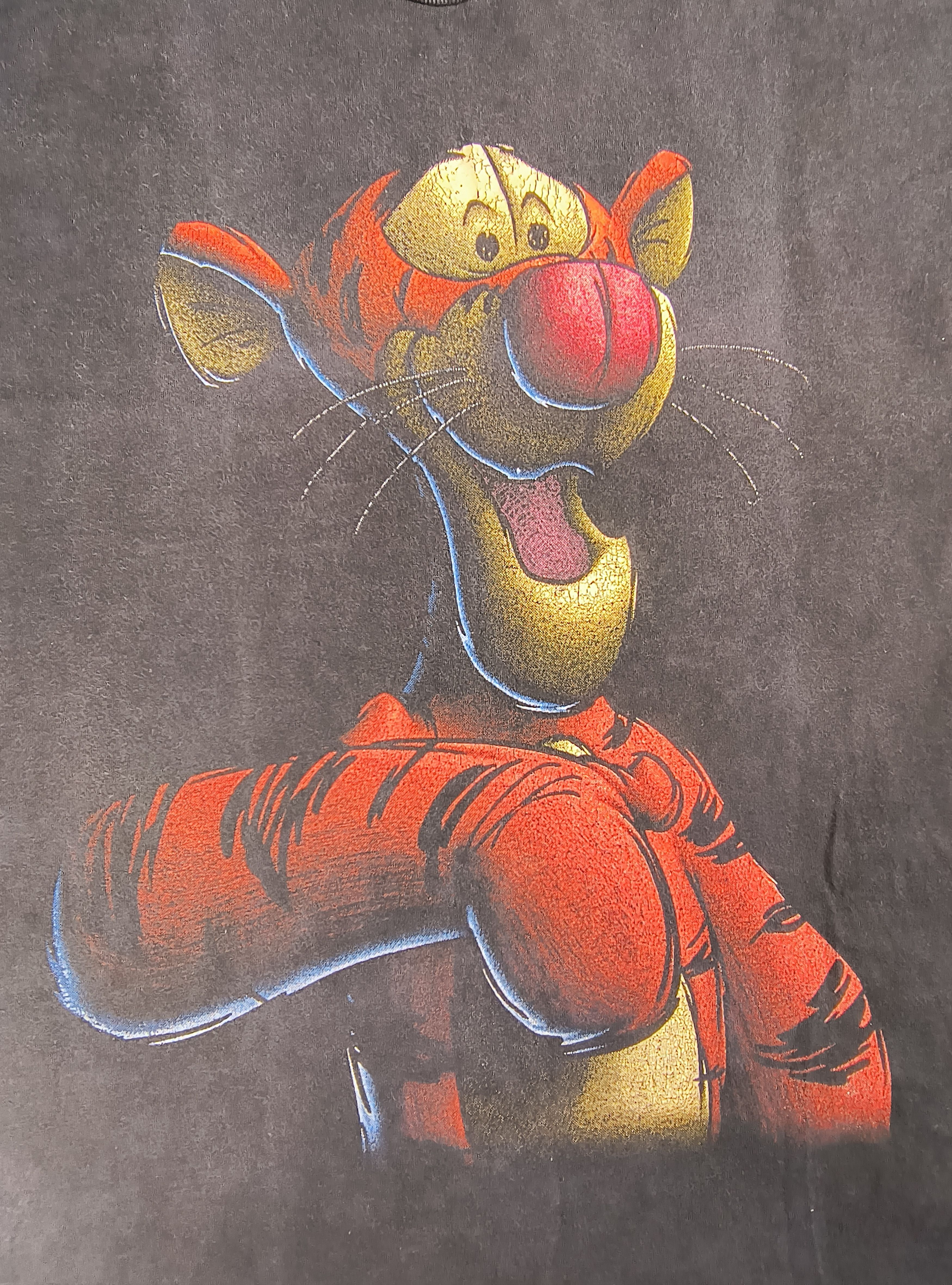 Disney Vintage Tigger shadow blackout tee Size US M / EU 48-50 / 2 - 1 Thumbnail