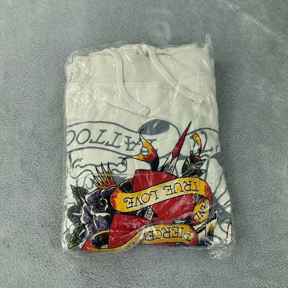 Ed Hardy Ed Hardy NWT Men's Size Medium Pierced Heart Eagle Cream Ho Size US M / EU 48-50 / 2 - 4 Thumbnail