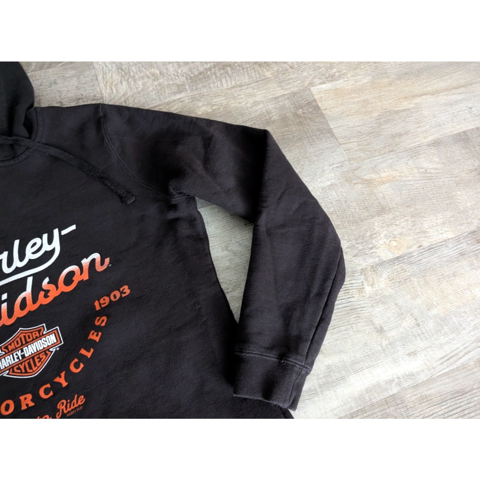 Harley Davidson Harley-Davidson Hoodie Women's V-Neck Dallas TX Black Size M Logo Pullover, Activewear, All Seasons, Cotton Blend, Long Sleeve, VGUC Size M / US 6-8 / IT 42-44 - 4 Thumbnail