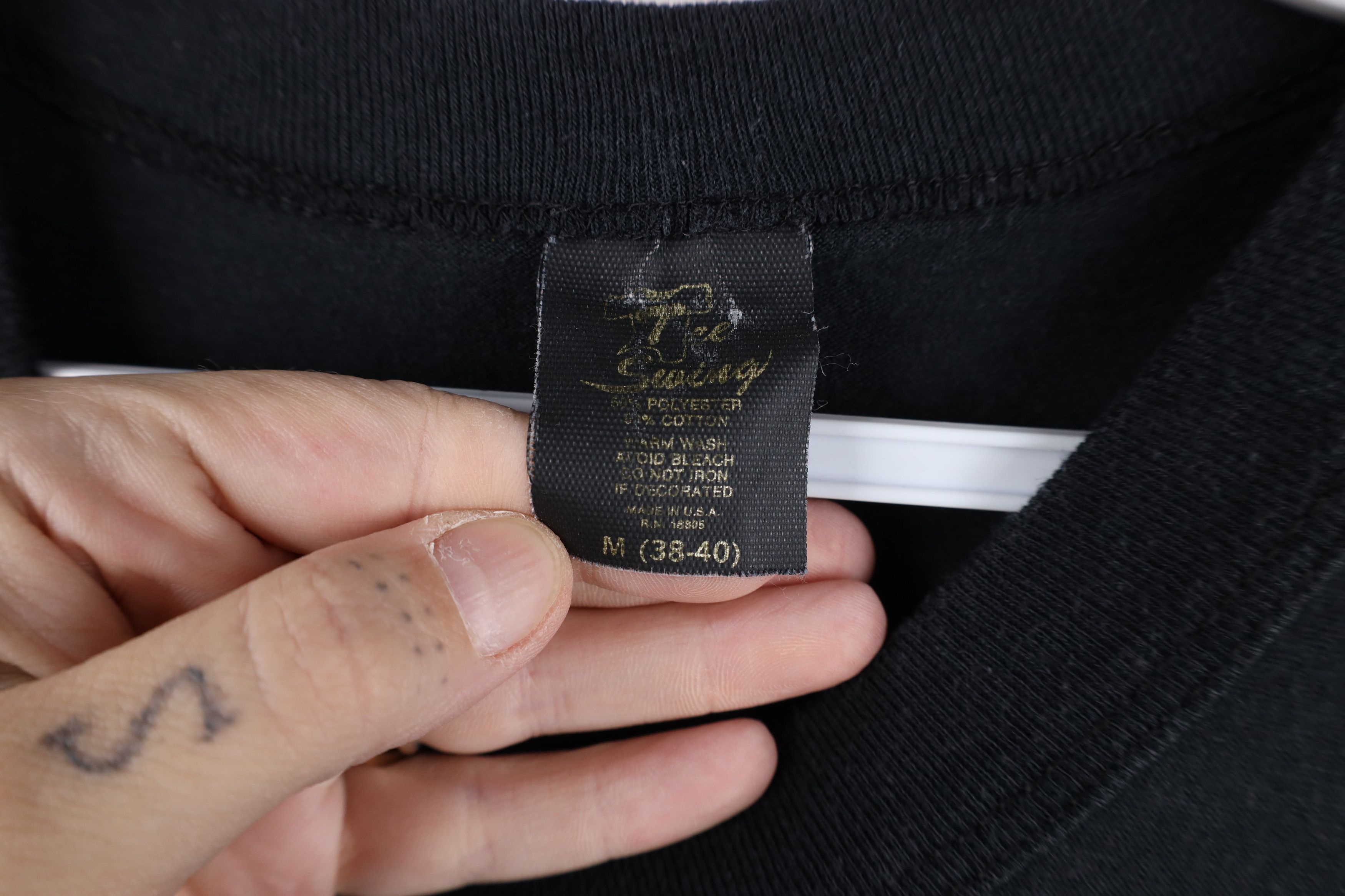 Vintage Vintage 70s Streetwear Thin Short Sleeve T-Shirt Black USA Size US M / EU 48-50 / 2 - 4 Thumbnail