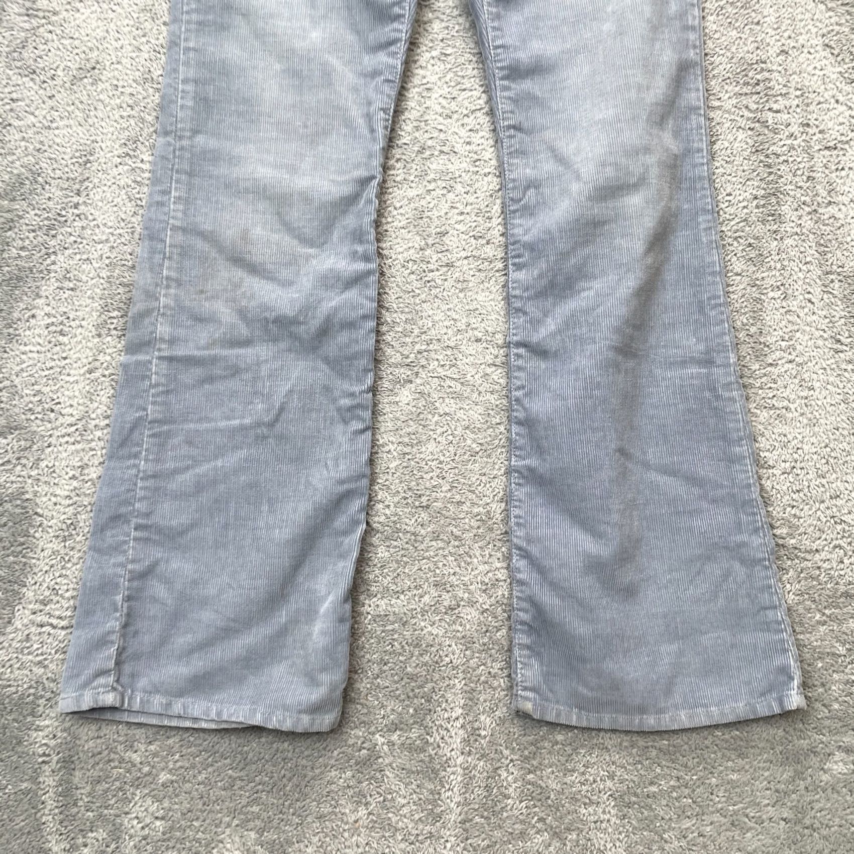 Gap Gap Blue Corduroy Low Rise Flared Leg Pants Womens Small 28 Inseam 31 Ankle Regular Fit Logo Pocket Button Zipper Size 28" / US 6 / IT 42 - 5 Thumbnail