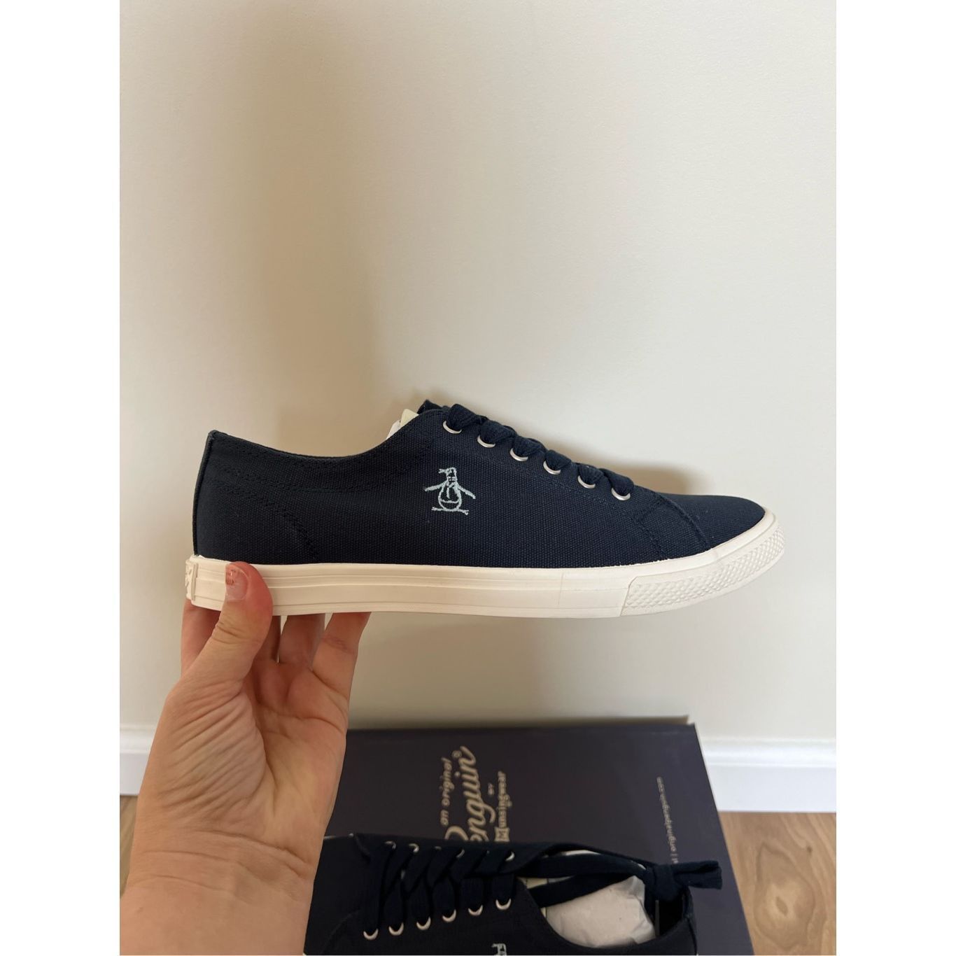 Original Penguin Original Penguin NWT Men's Petey Stripe Lace Up Sneaker Navy Size US 8 / EU 41 - 7 Thumbnail