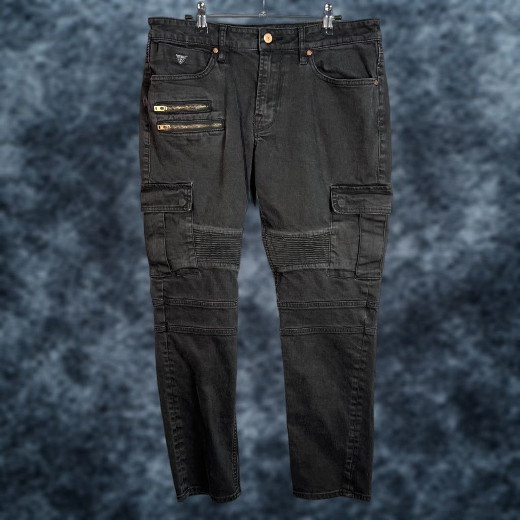 Guess GUESS Jeans Slim Tapered Mens 34 Black Cotton Denim 5-Pocket Style Regular Waist Inseam 27 Size US 34 / EU 50 - 1 Thumbnail