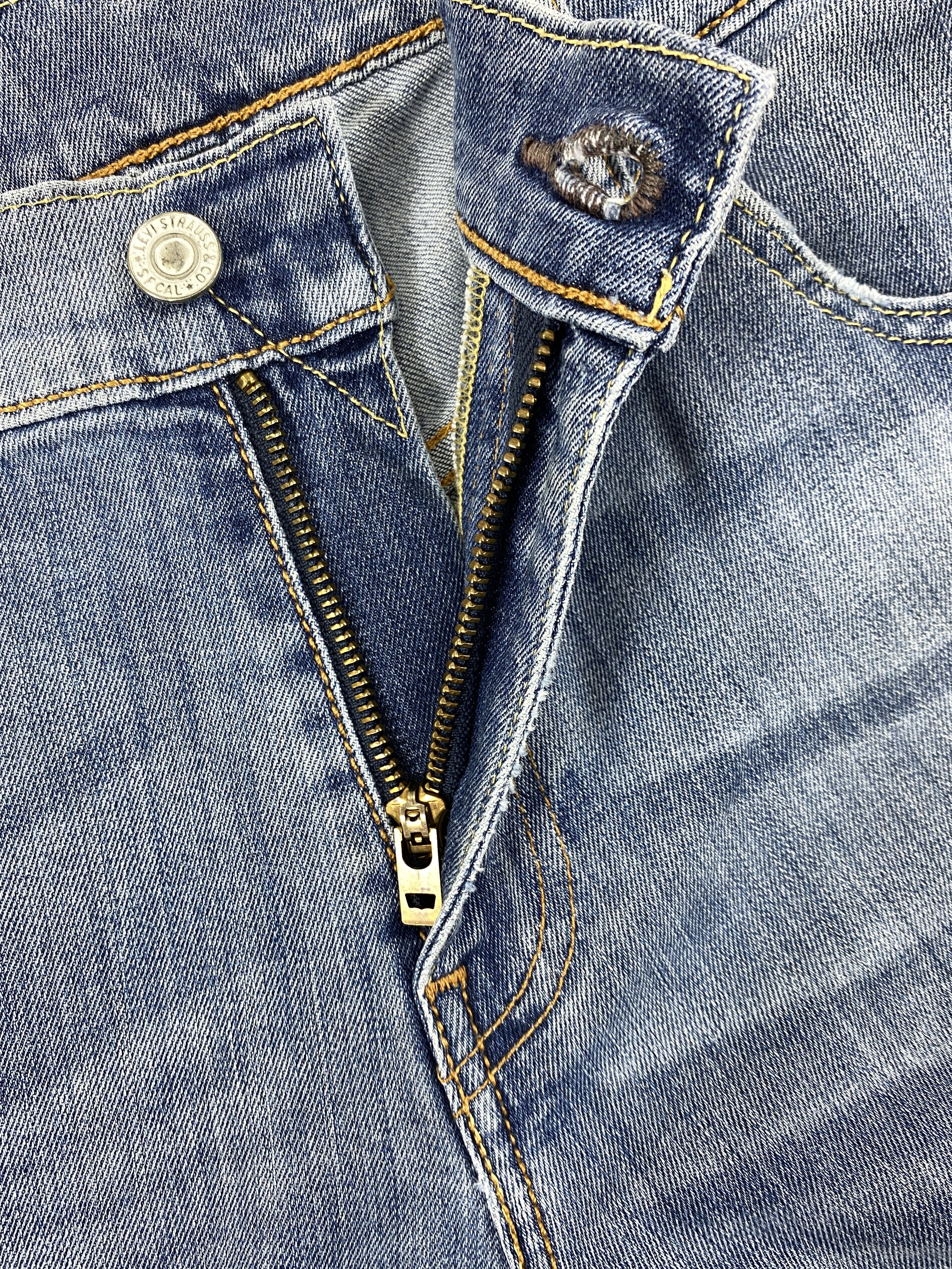 Levi's Light Blue Wash Levi's 502 Jeans 31x30.5 Denim -JN1425 Size US 31 - 6 Thumbnail