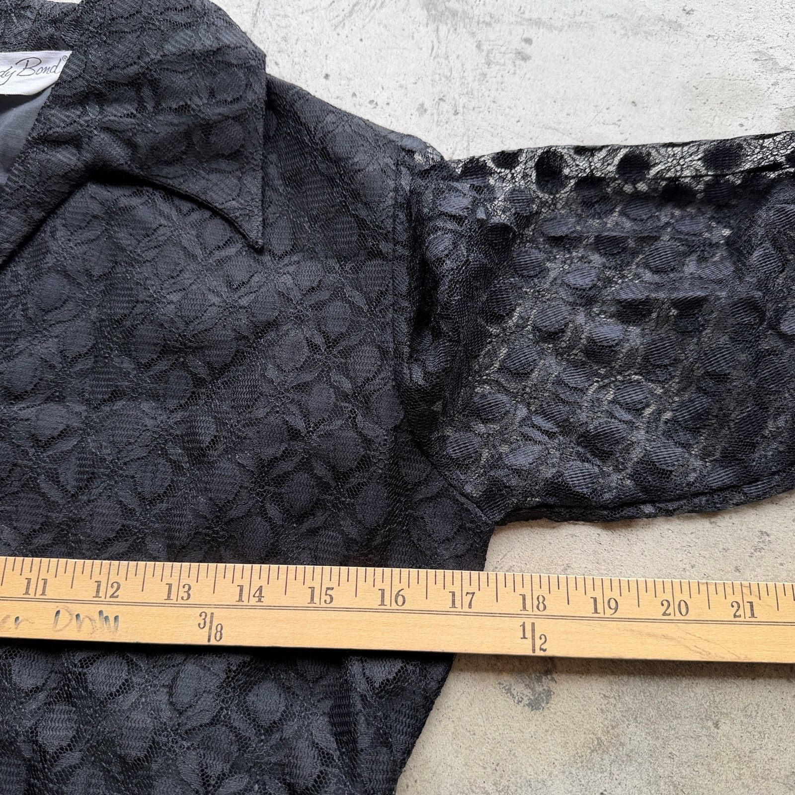 Other Vintage Black Lace Sheer Button Up Butterfly Collar Blouse Size M / US 6-8 / IT 42-44 - 7 Thumbnail